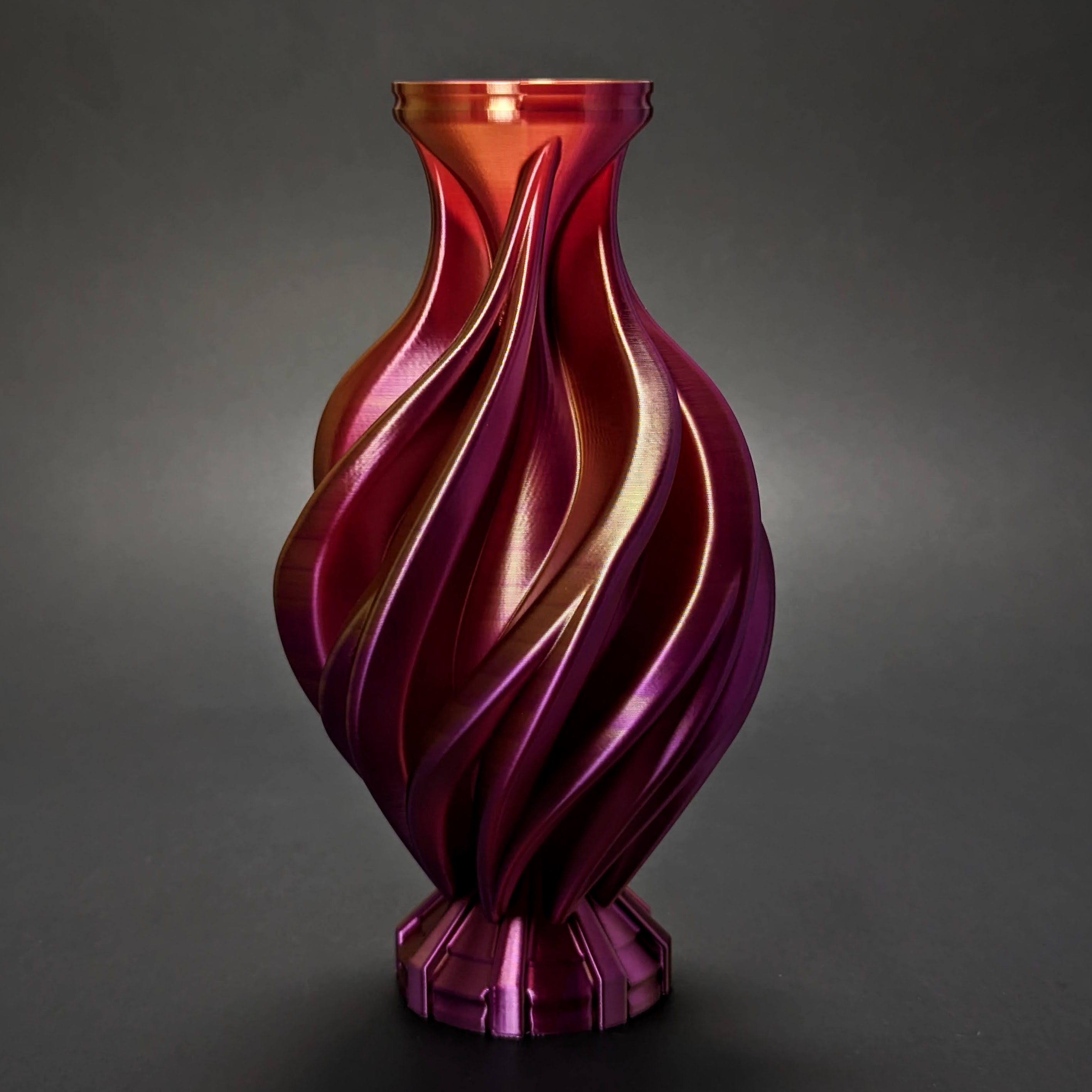 Convolution Vase by Clockspring | Printables Store