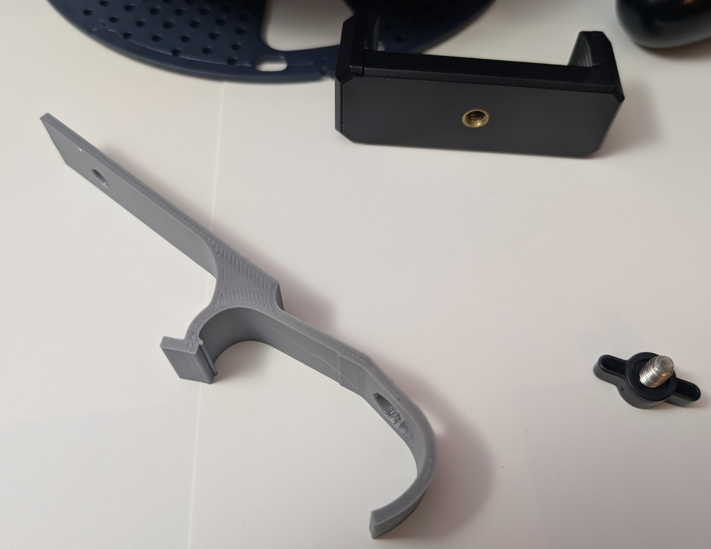 PS4 Controller Cell Phone Holder