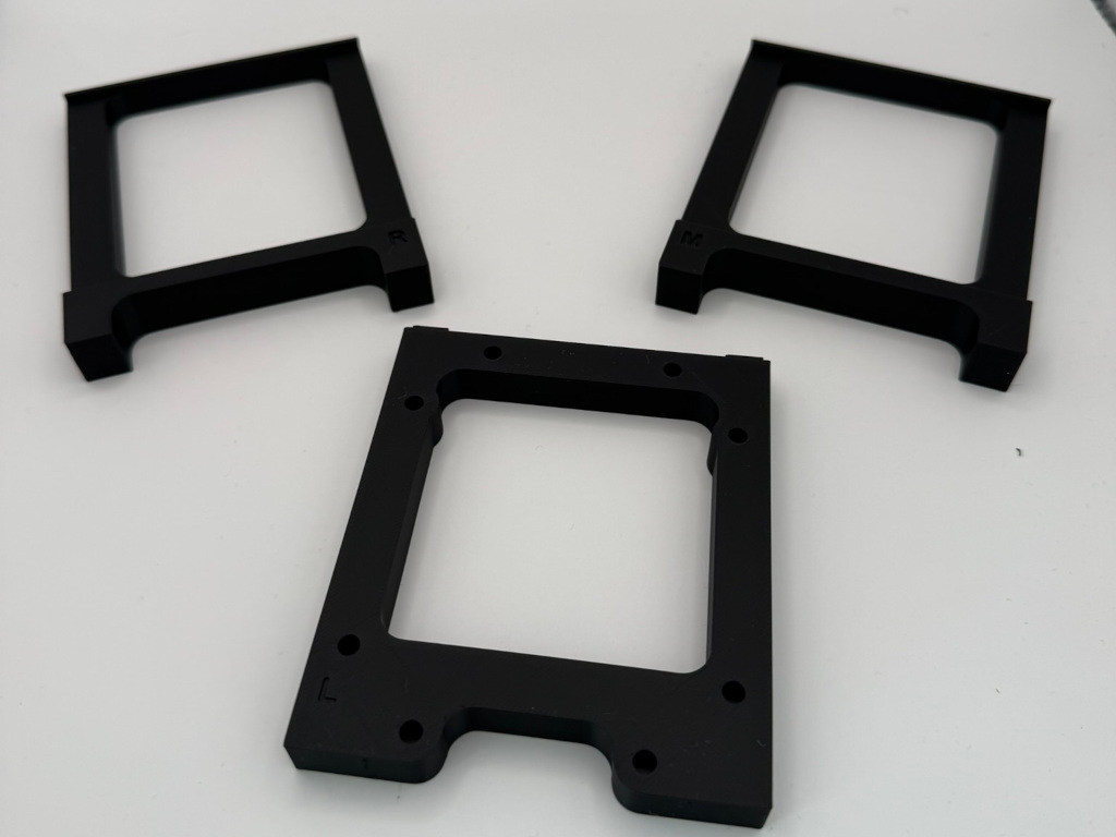 Miniatura 8 do modelo 3D PC Micro-ATX Modular Test Bench