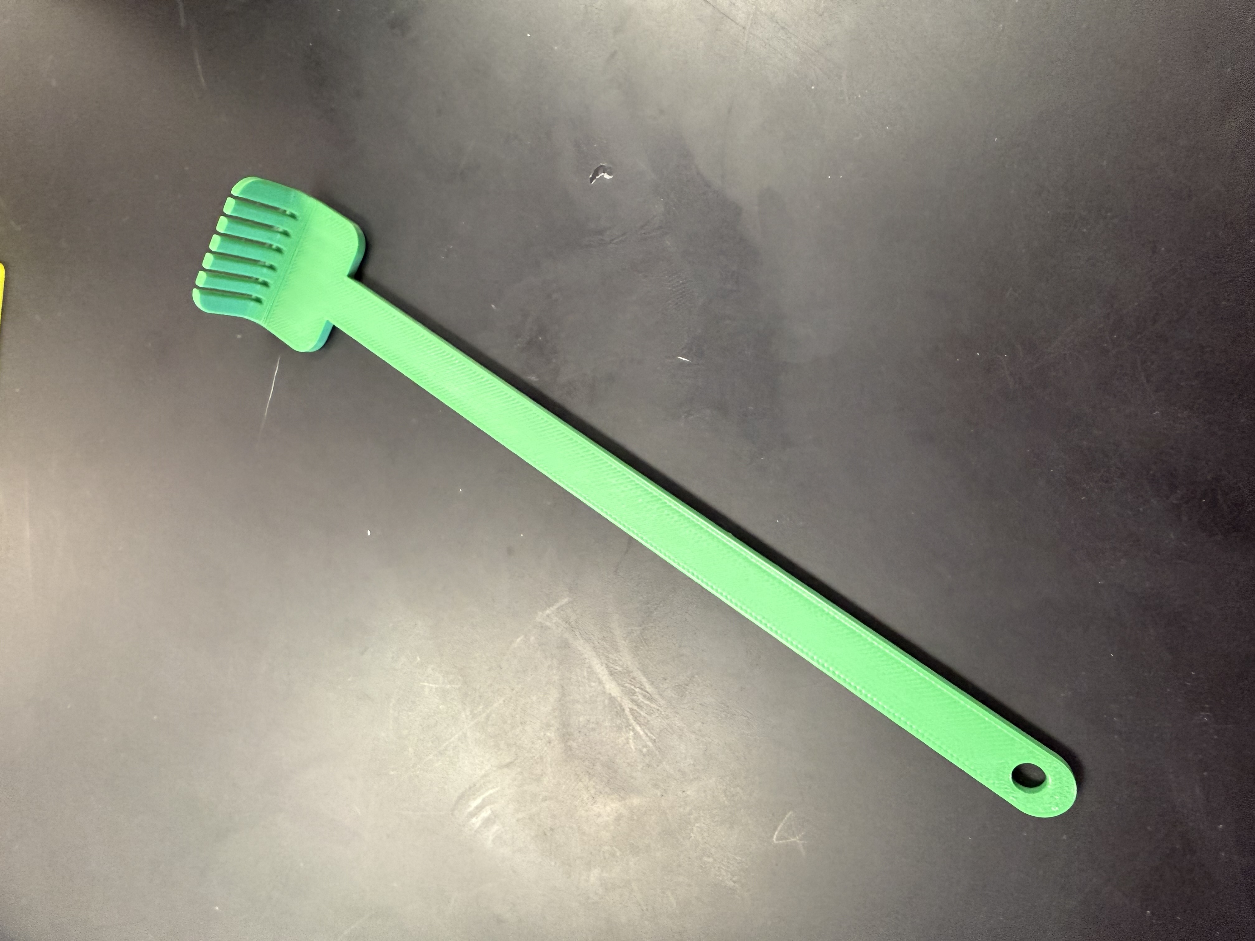 Simple Back Scratcher
