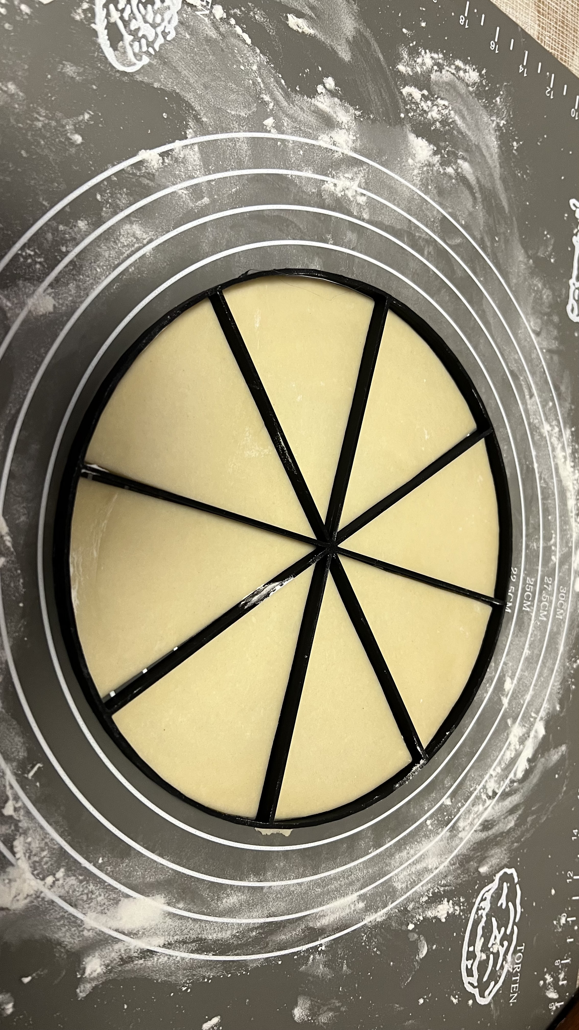 shape for cutting cakes — miniatura 3