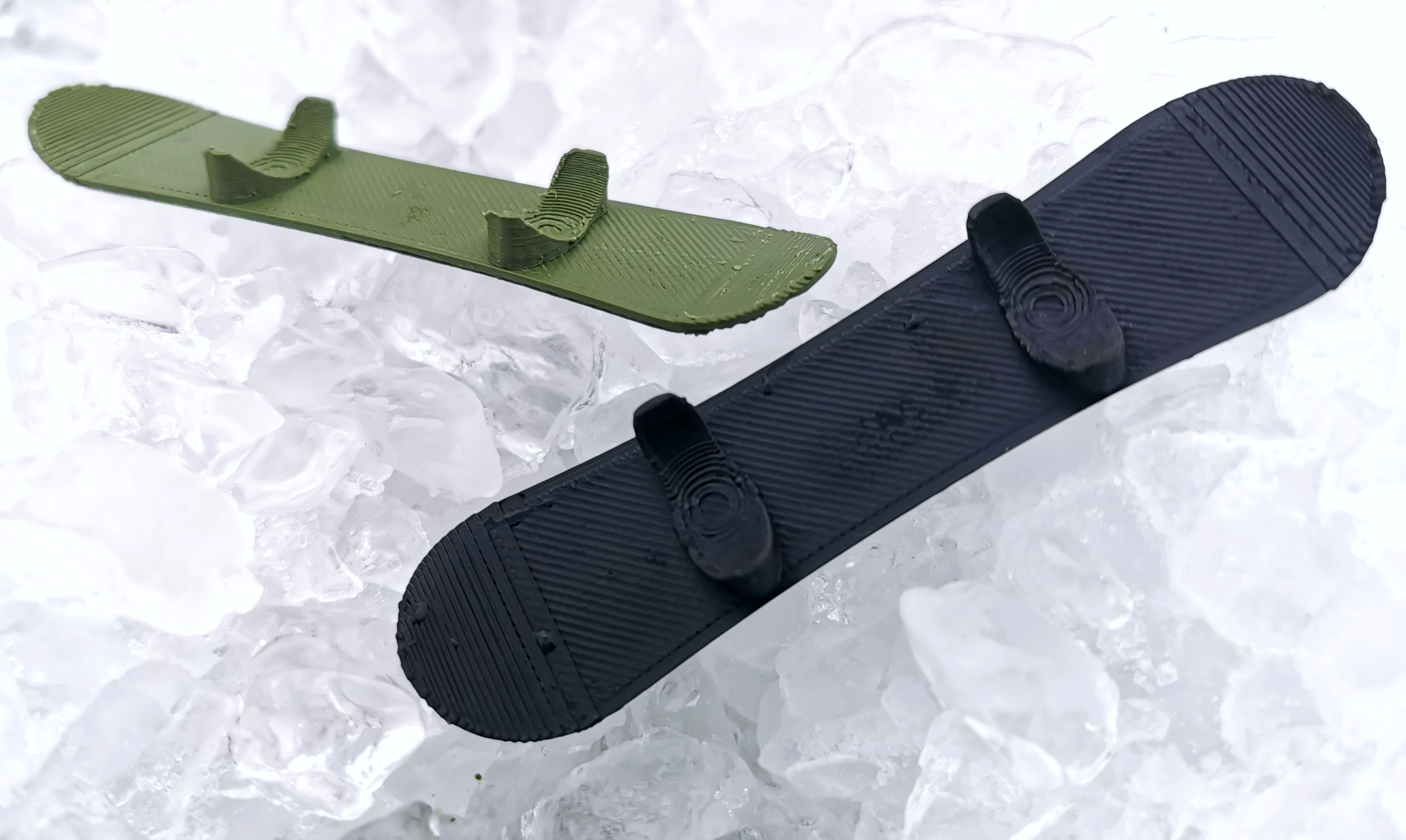 the-essential-guide-to-snowboard-wax-types-burton-snowboards
