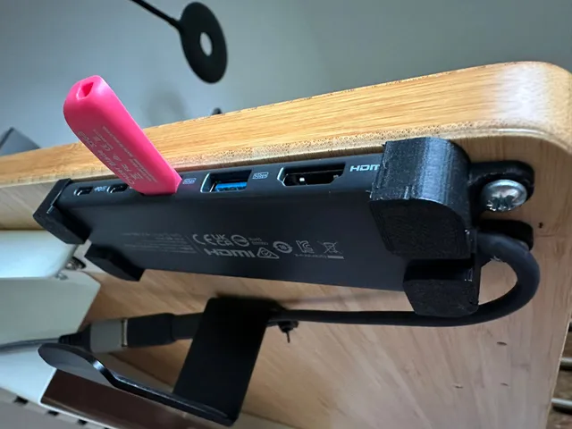 Anker USB-C Hub 332 Under Desk Mount