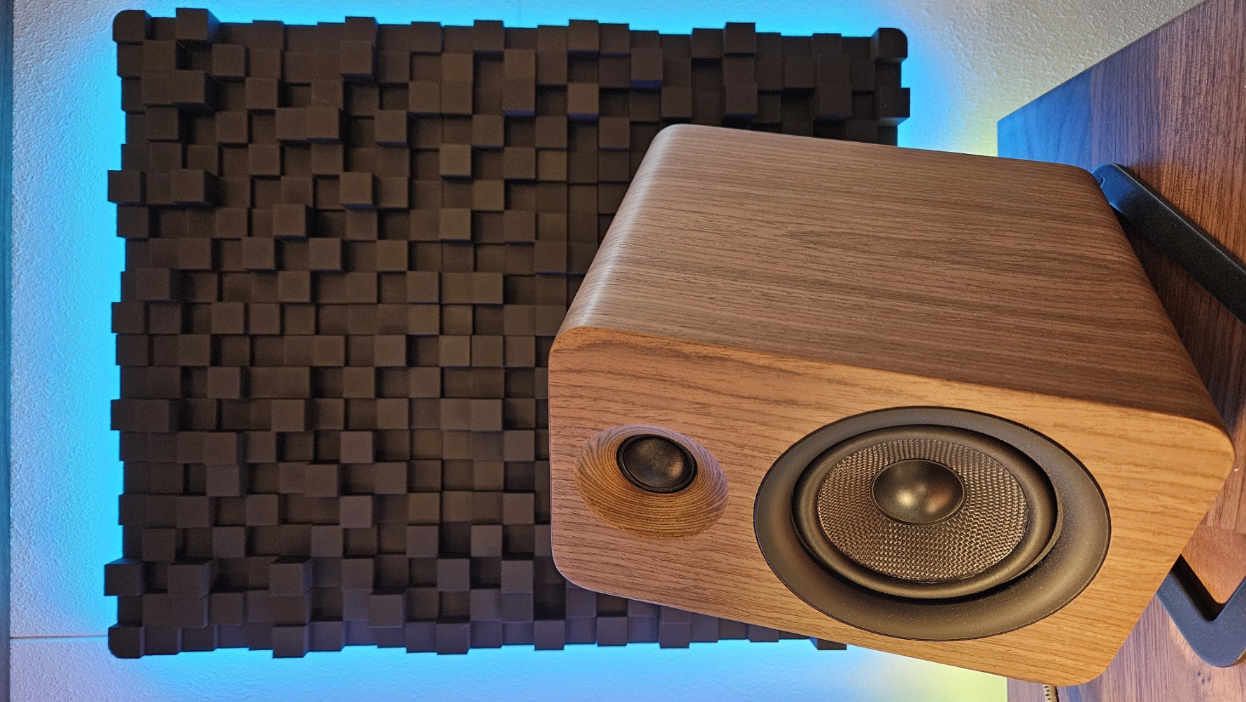 Miniatura 3 do modelo 3D Acoustic Diffuser Panels with (or without) LED-lighting