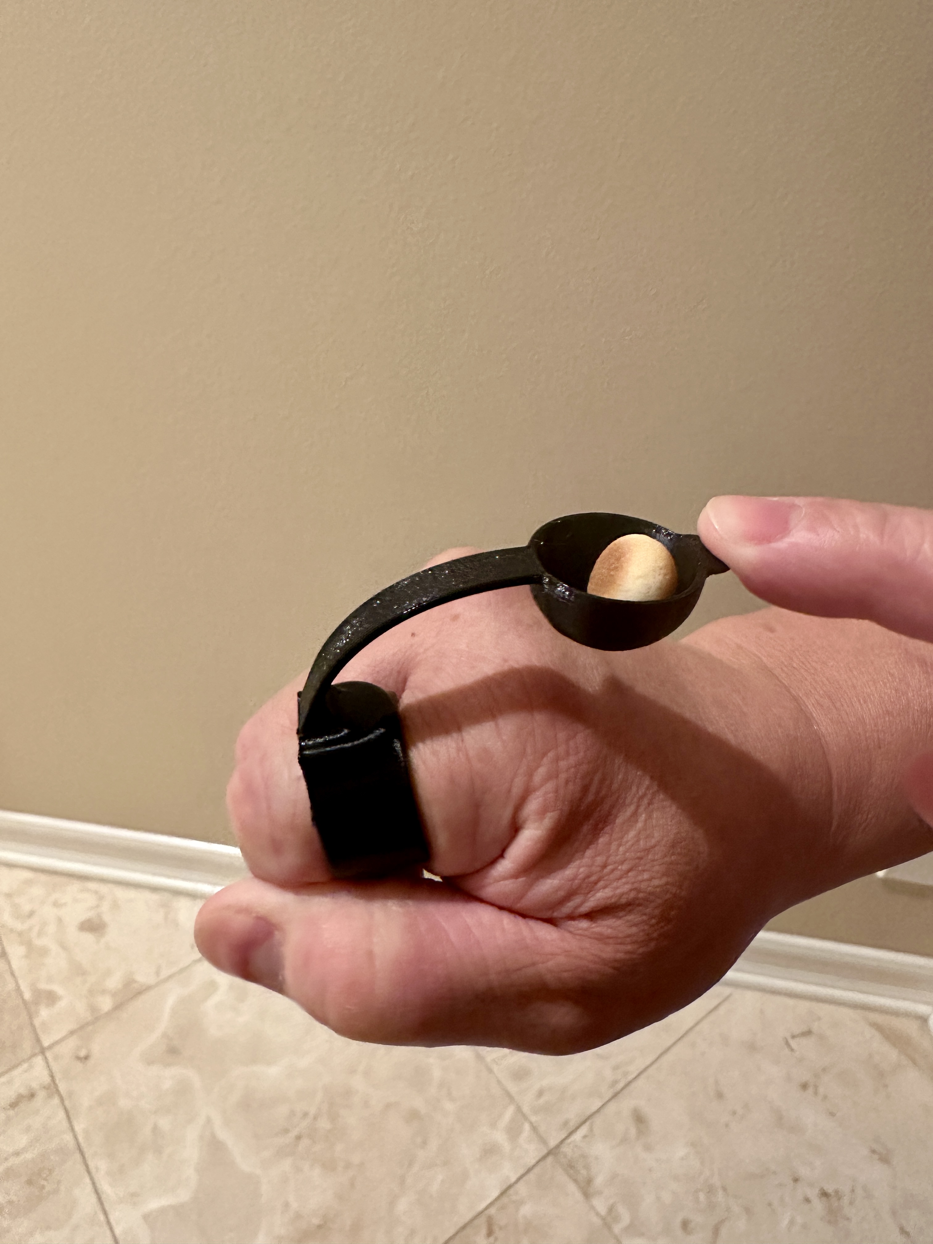 Fingapult - a catapult for your finger - 4 versions