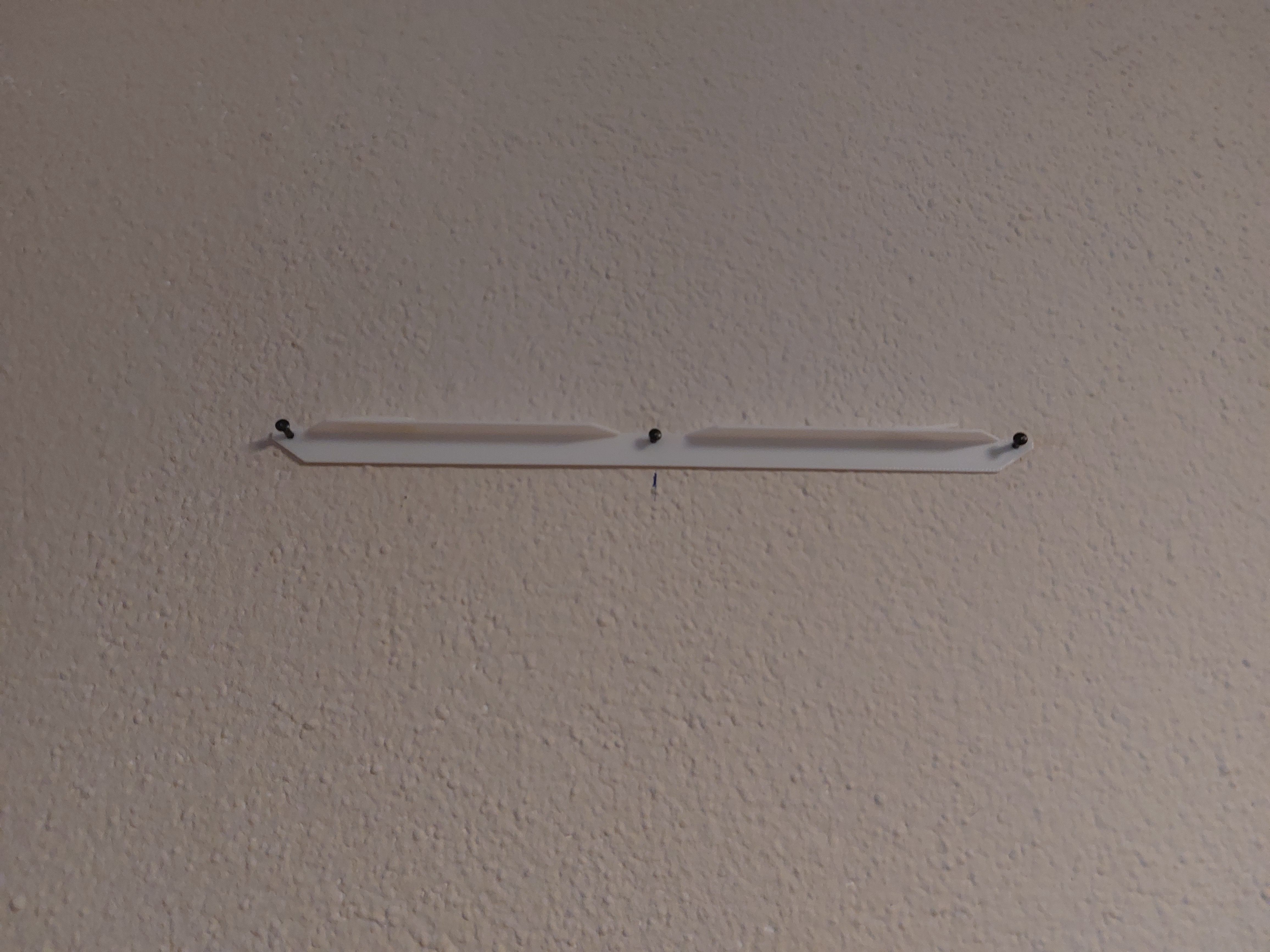 Picture Frame Hanger
