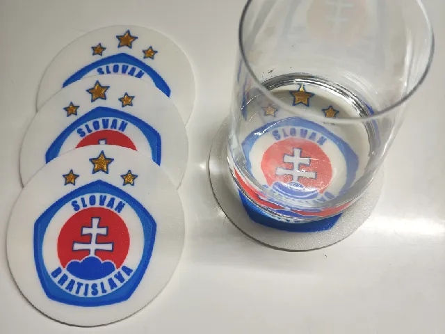 ŠK Slovan Bratislava podnosy