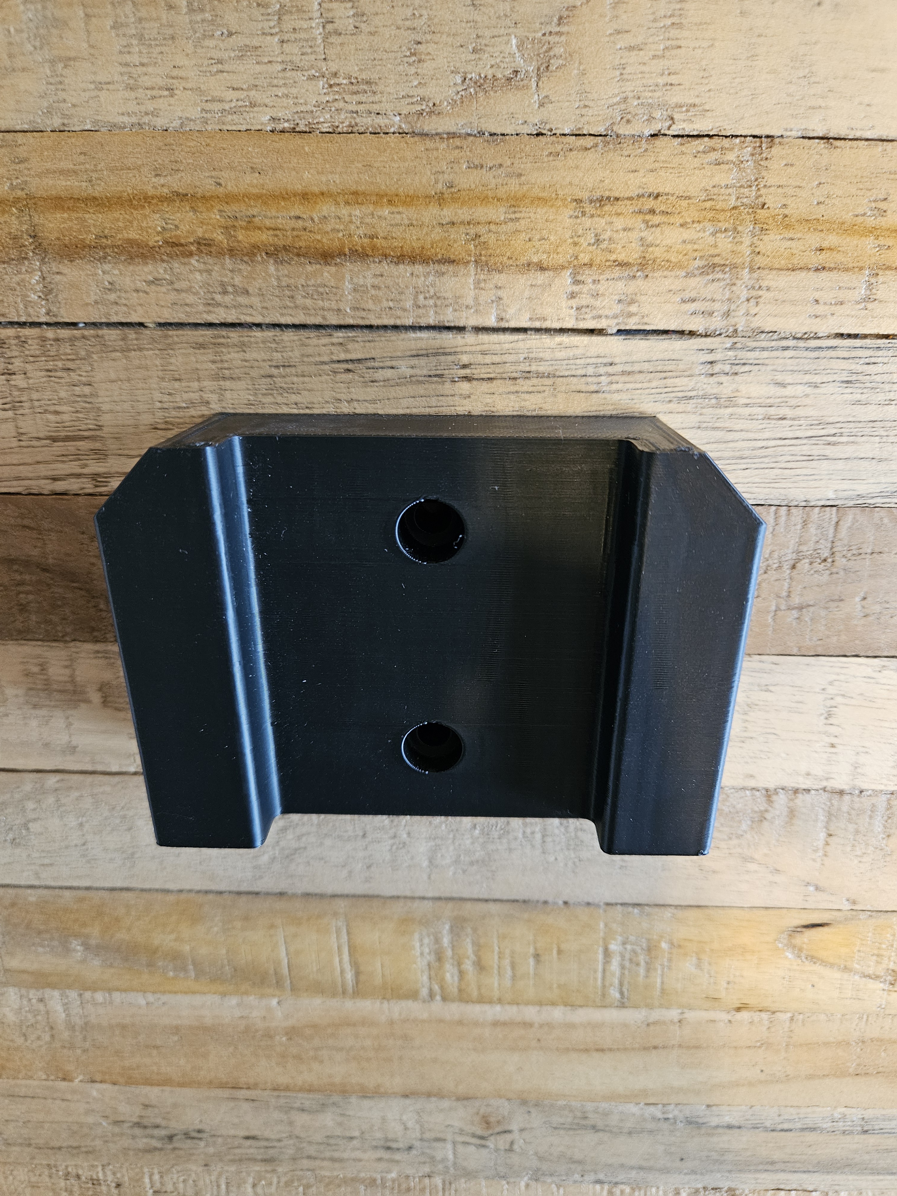 Ego battery wall mount with angle 3D model thumbnail
