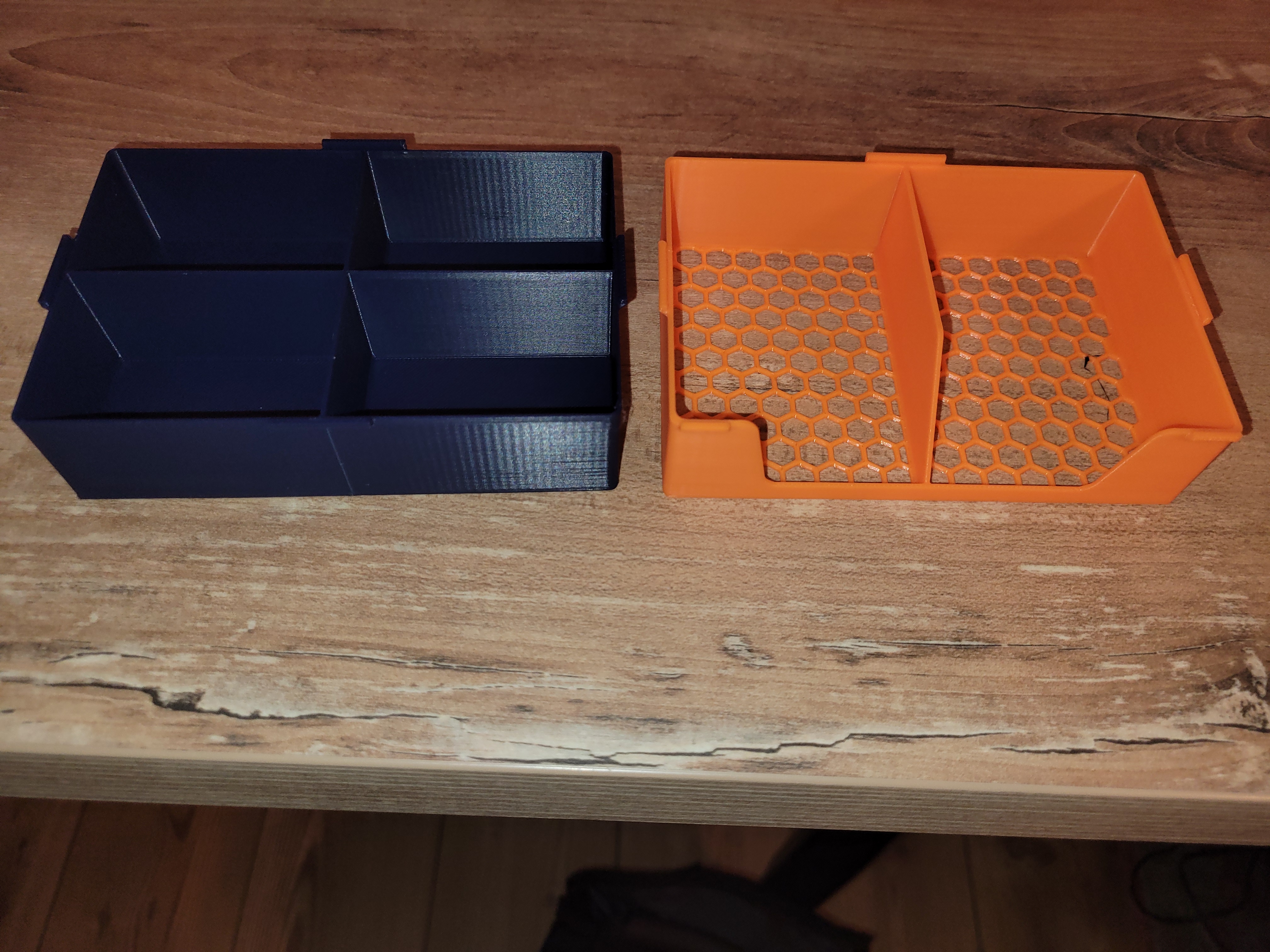Miniatura 2 do modelo 3D Box, Stackable, Lowpoly, Solid or Hexagon Bottom, Many Sizes