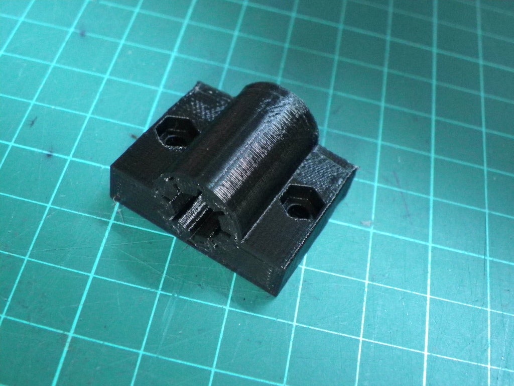 Parametric Linear Bearing Customisable by Will Download free STL