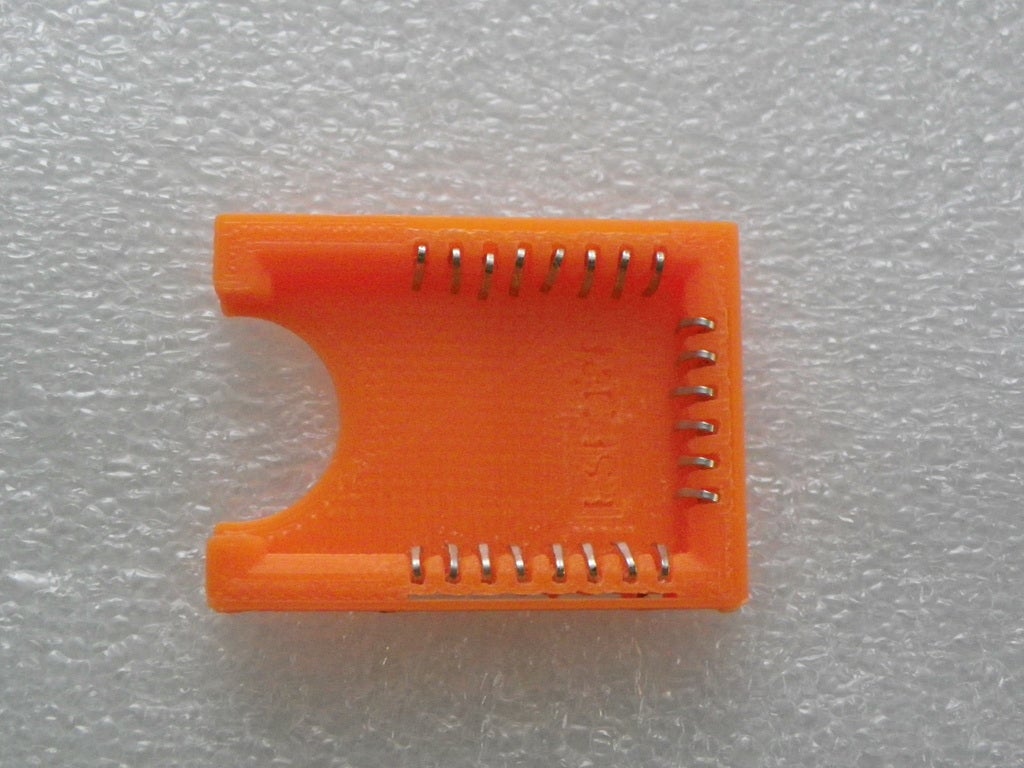 Miniatura 2 do modelo 3D Customisable Module Socket for ESP8266 HC-05 etc