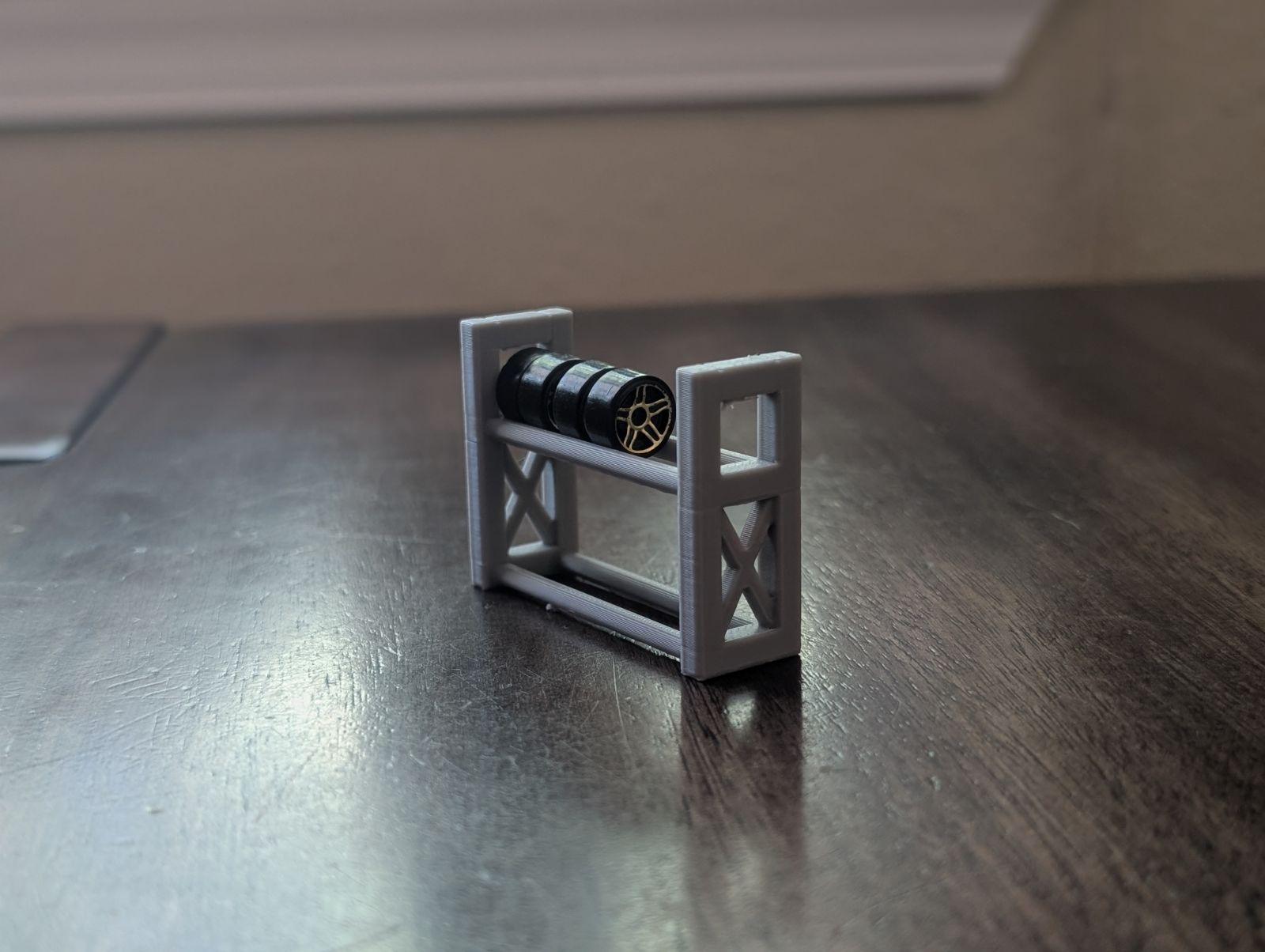 1:64 Scale Tire Rack — miniatura 3
