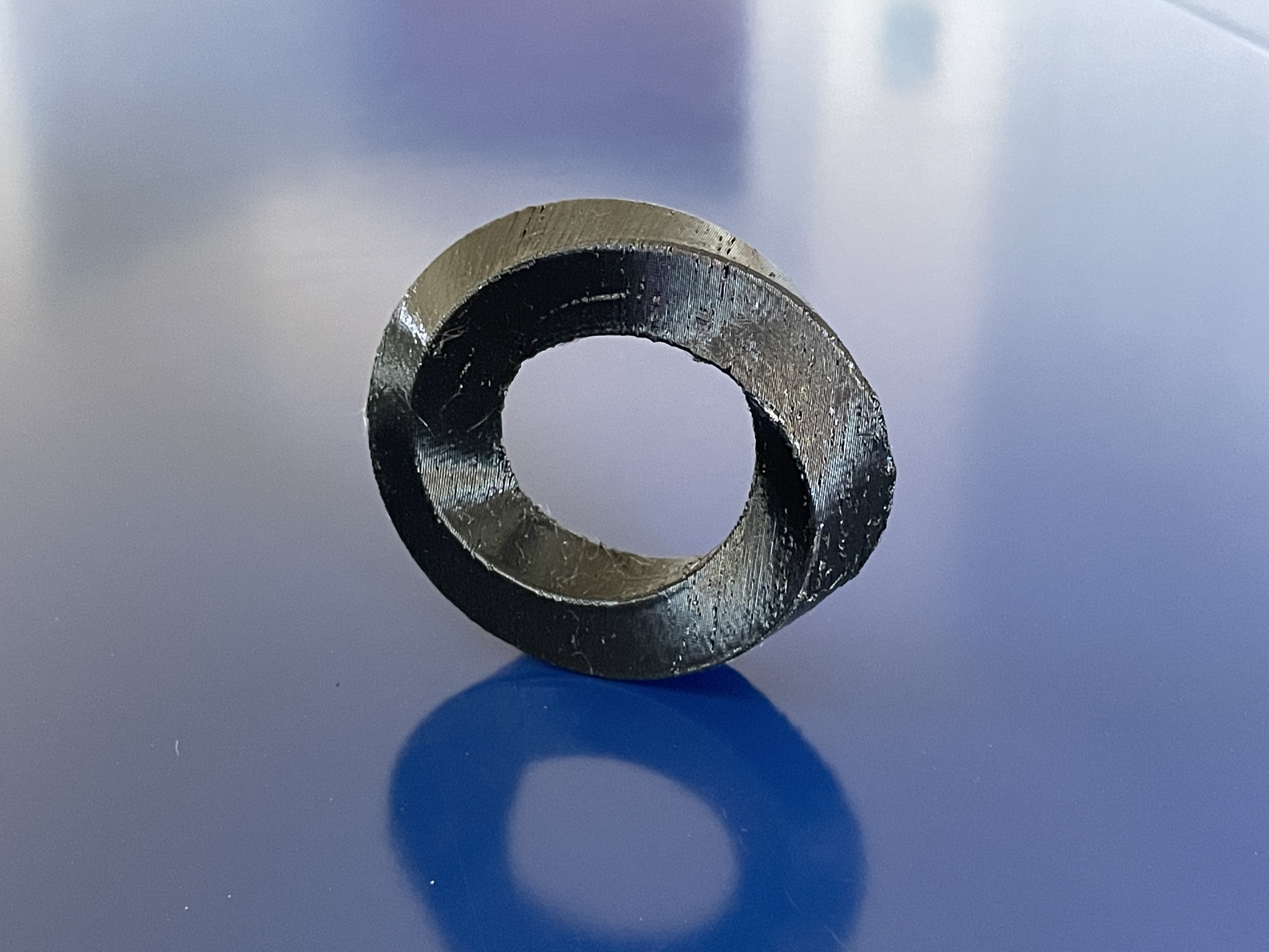 Möbius strip (Square)