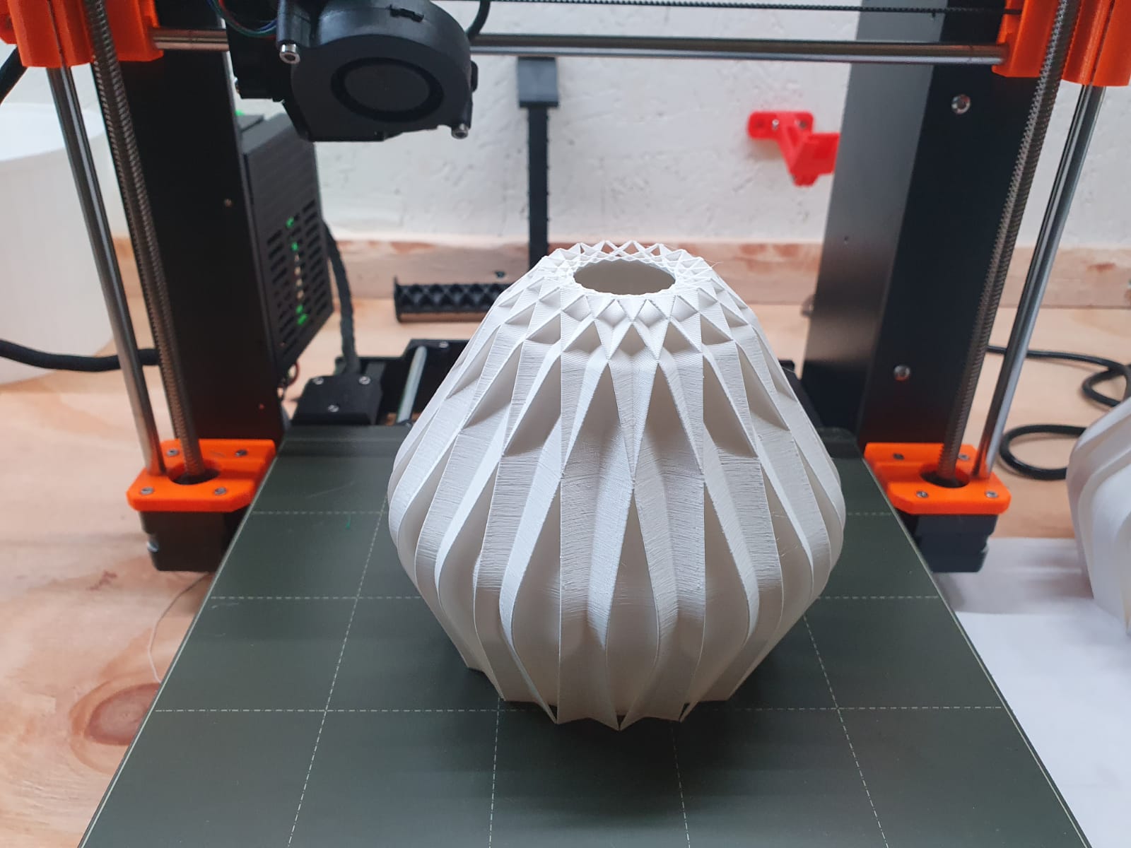 Lamp shade