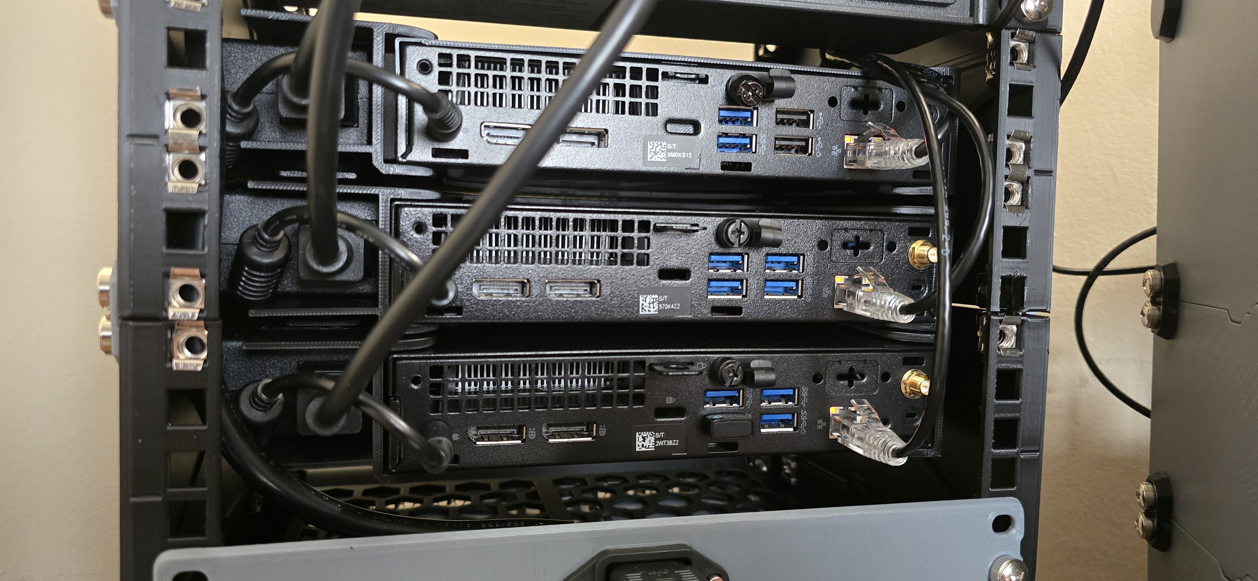 Dell Optiplex 5070 Micro 10" rack mount + brick