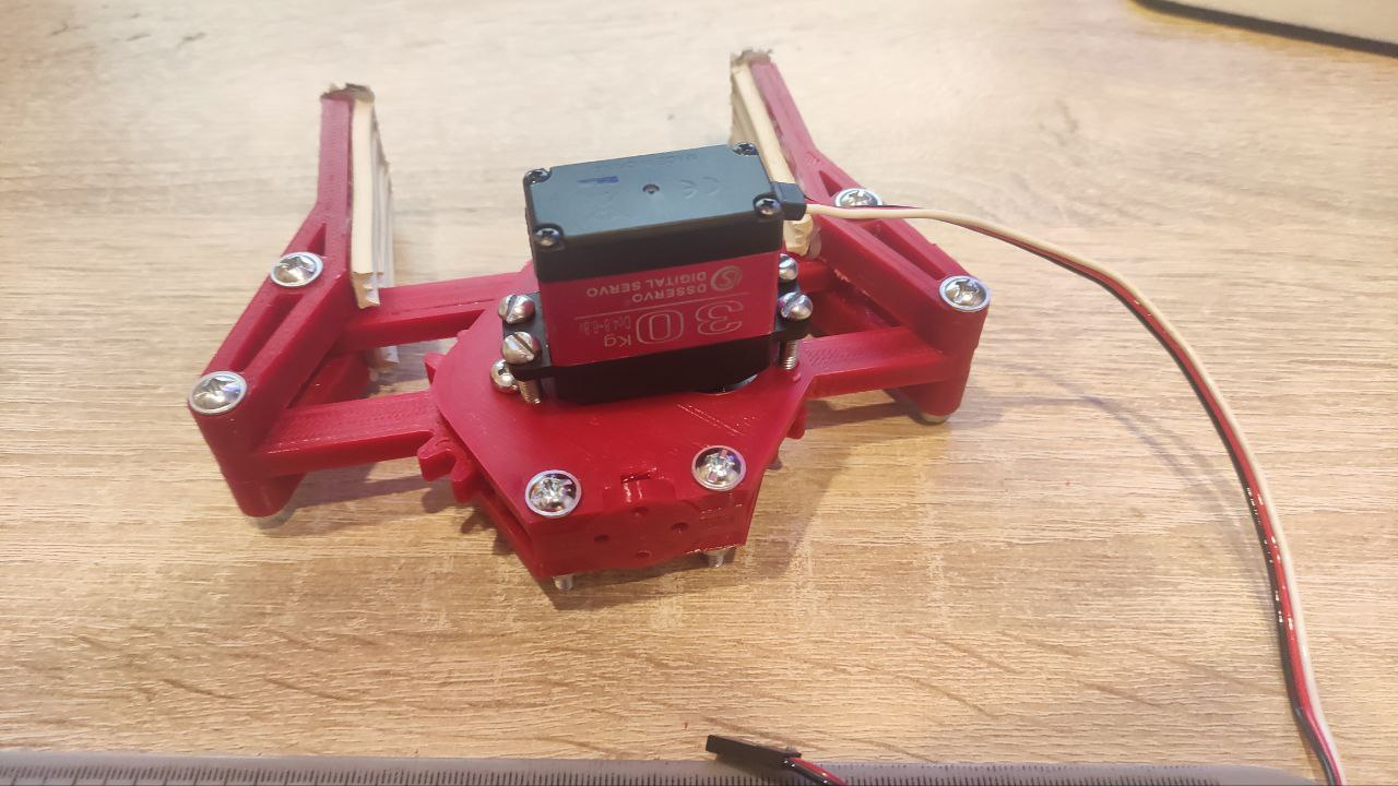 Large parallel servo claw by Stanislau Shchahliak Download free STL