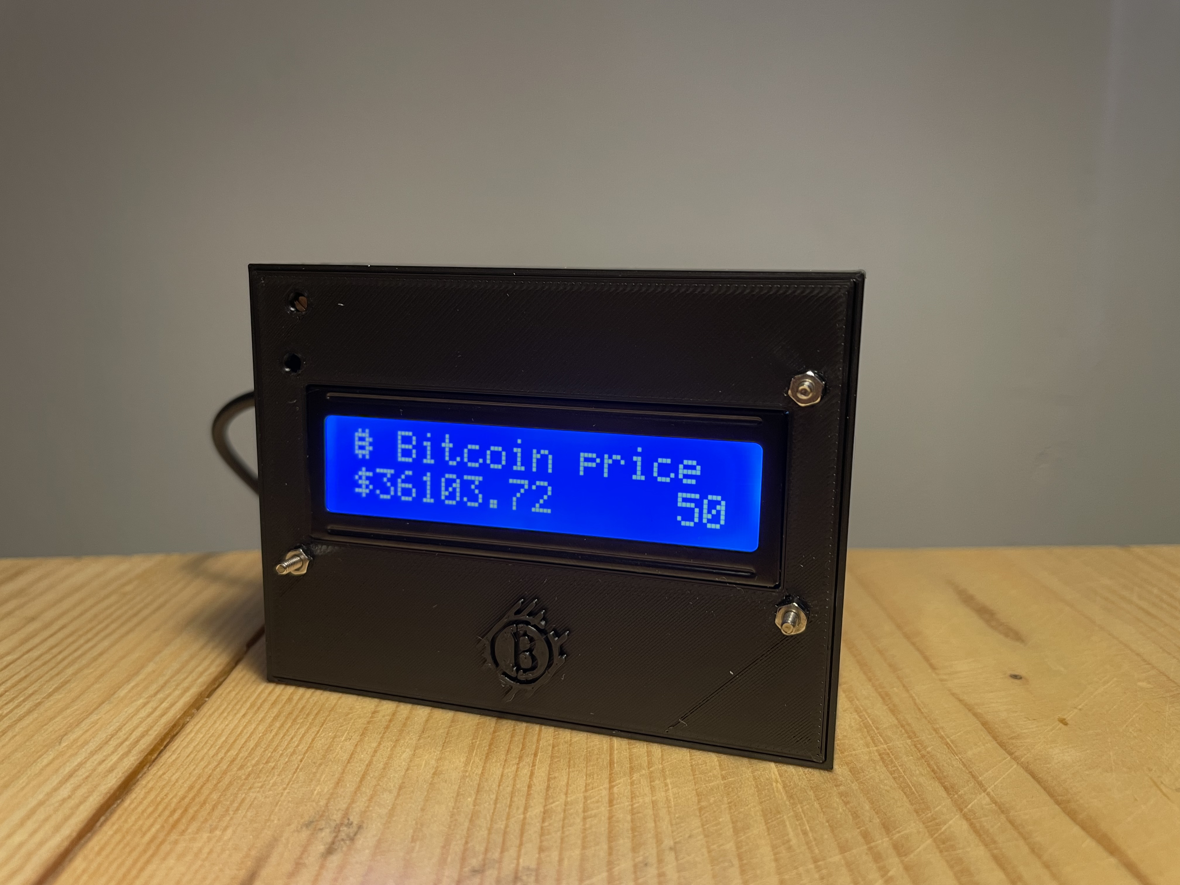 Wemos D1 Uno (Arduino Uno) + 16x2 LCD keypad shield case - Bitcoin ticker