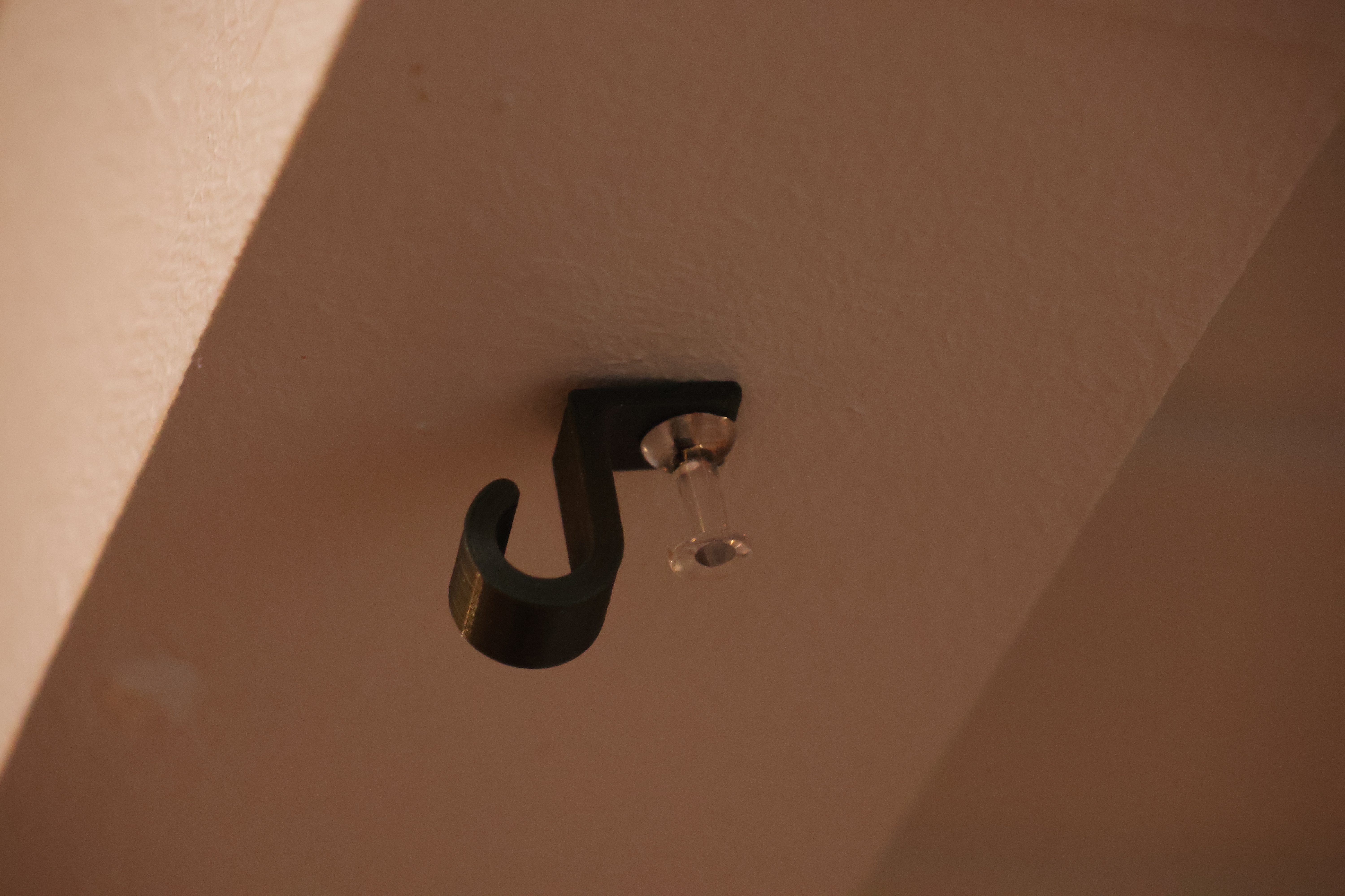 Hook and pushing tool for use with thumb tack or push pin
