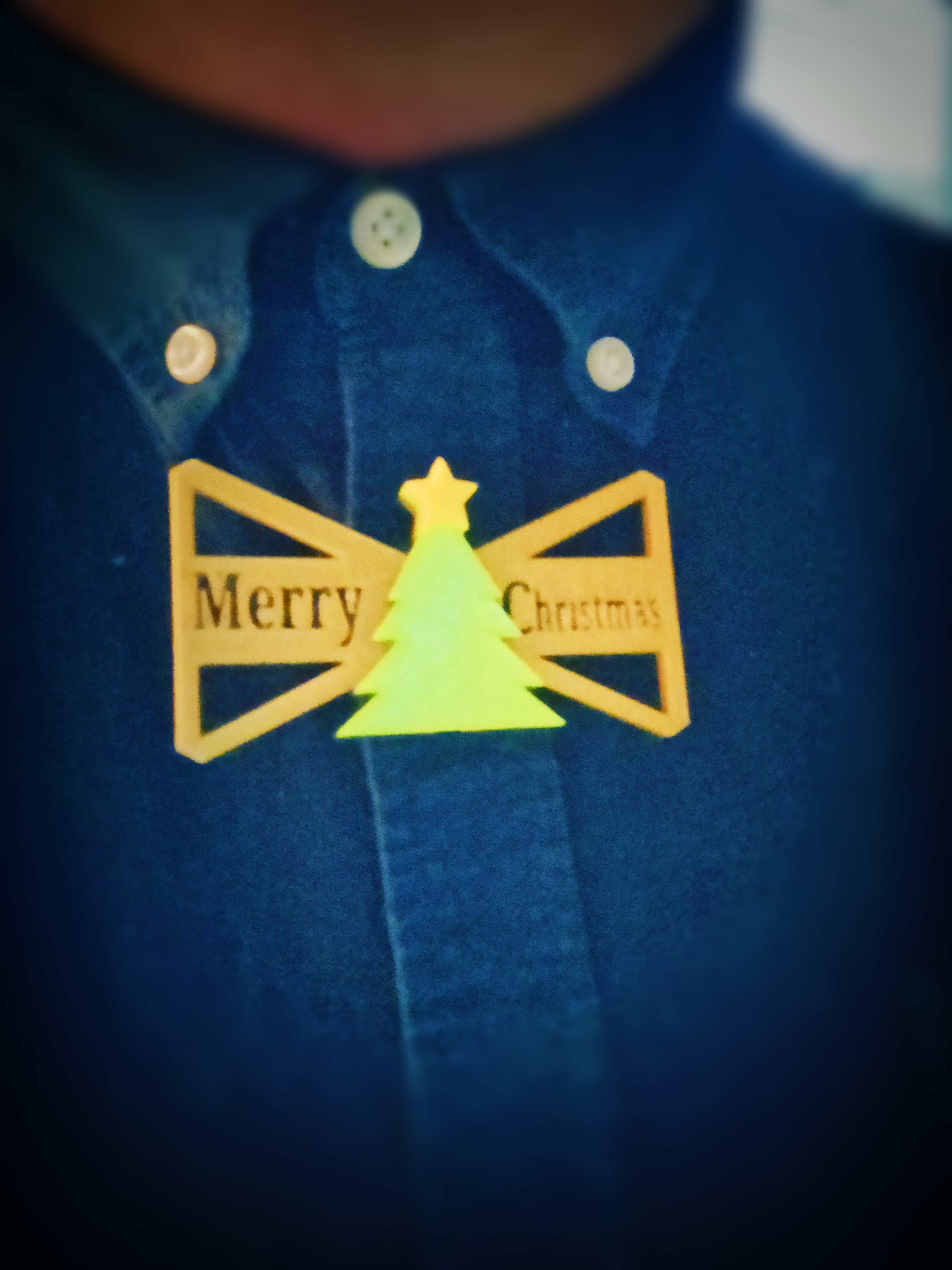 Button Bow Tie