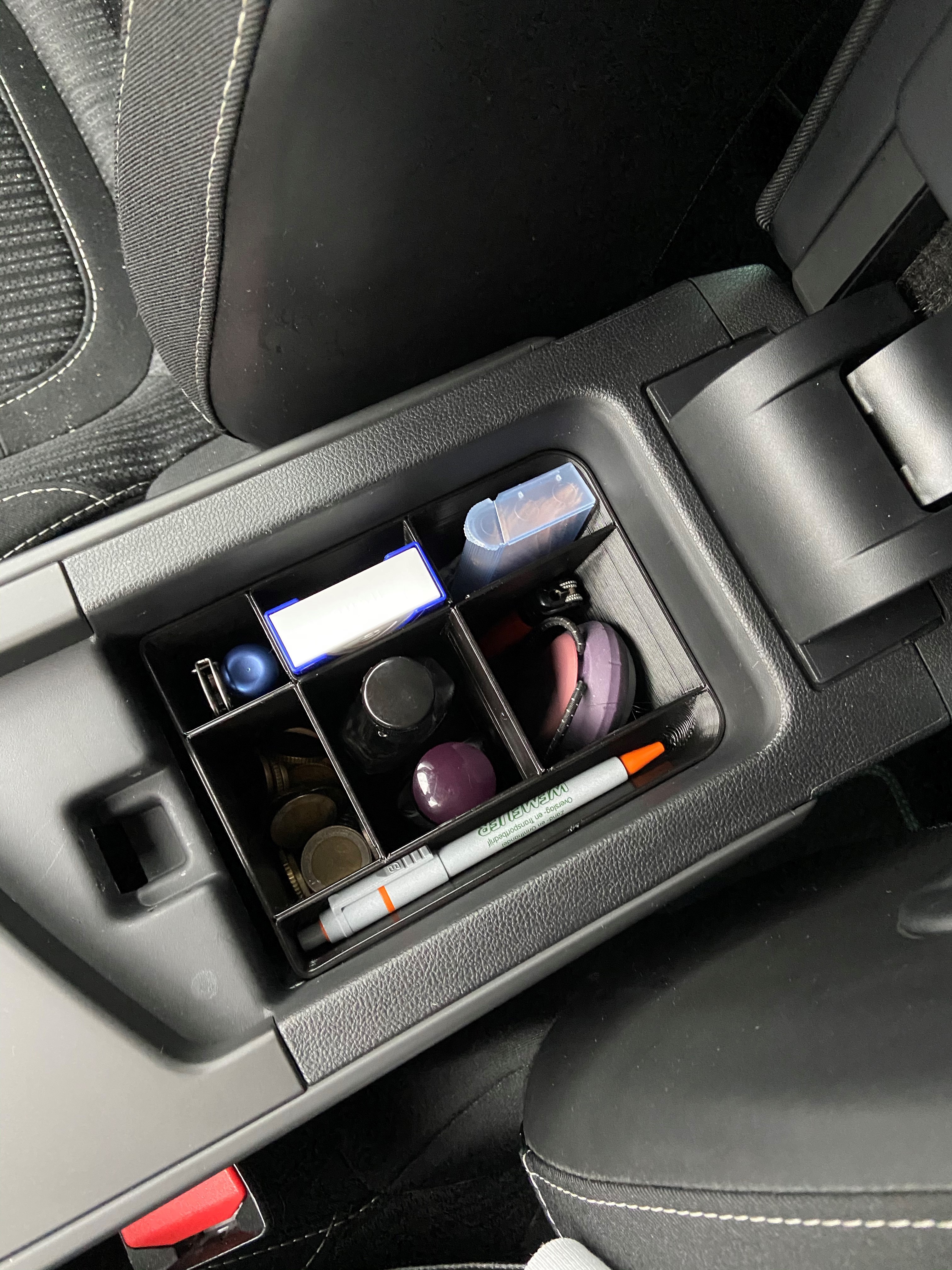 Organiser for armrest renault megane 2017