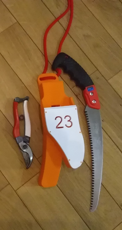 Saw and pruning scissors case — thumbnail 2