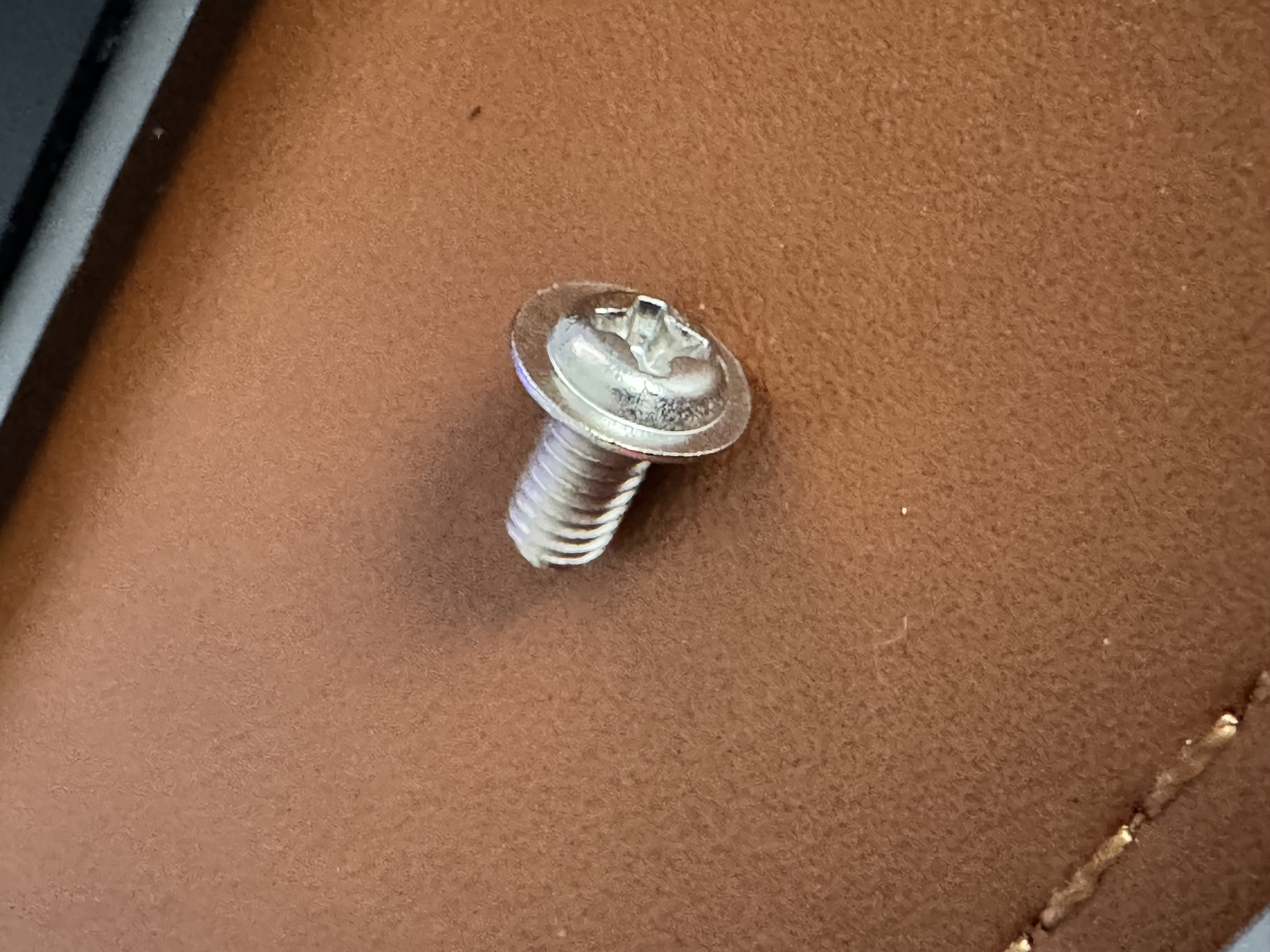 Vizio Satellite (Rear) Speaker Command Strip Mounts by KevDoy