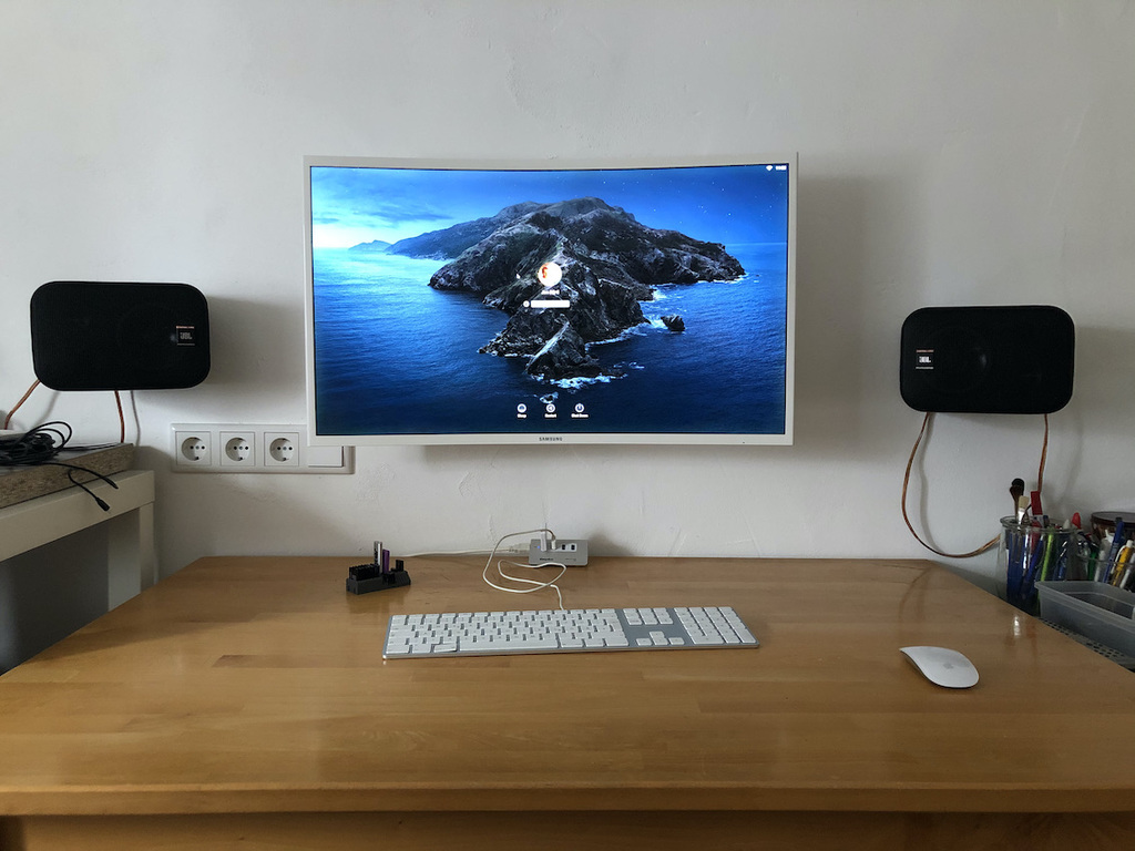 VESA Wall Mount 75 and 100mm by Druckwerkstatt 3D | Download free STL ...