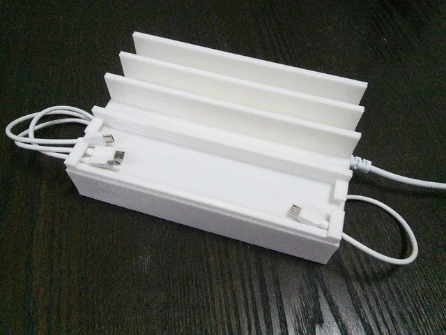 ILEPO 8 port USB Charger Cover