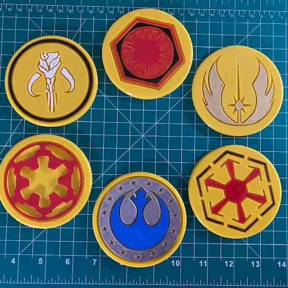 Free STL file Star Wars coasters & holder ⭐・Model to download