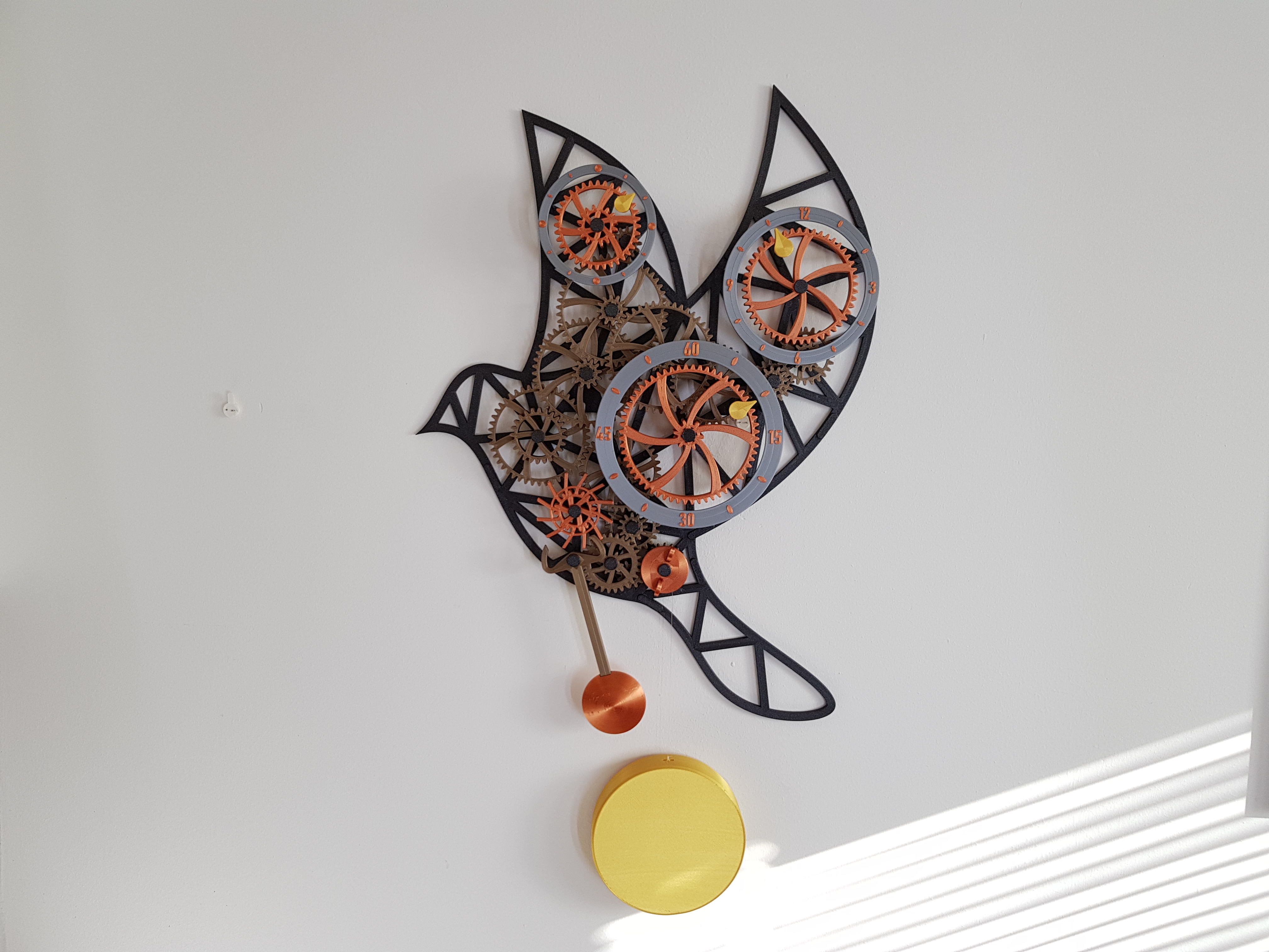 Miniatura 2 do modelo 3D Mechanical wall clock