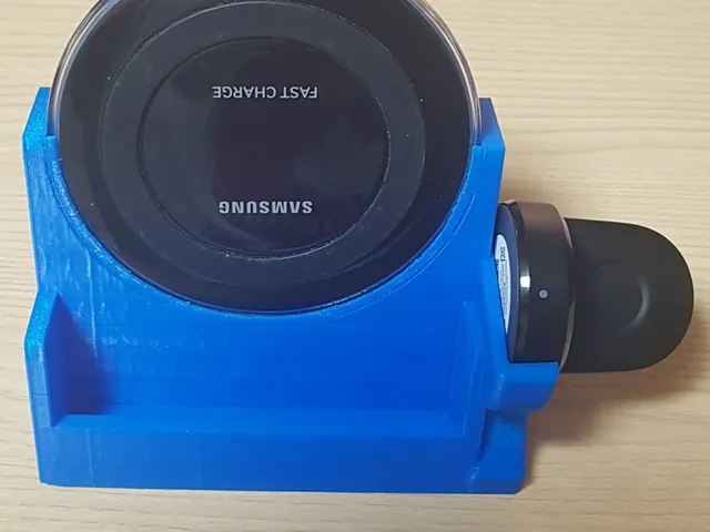 Samsung Phone and Gear AIO Charging Dock
