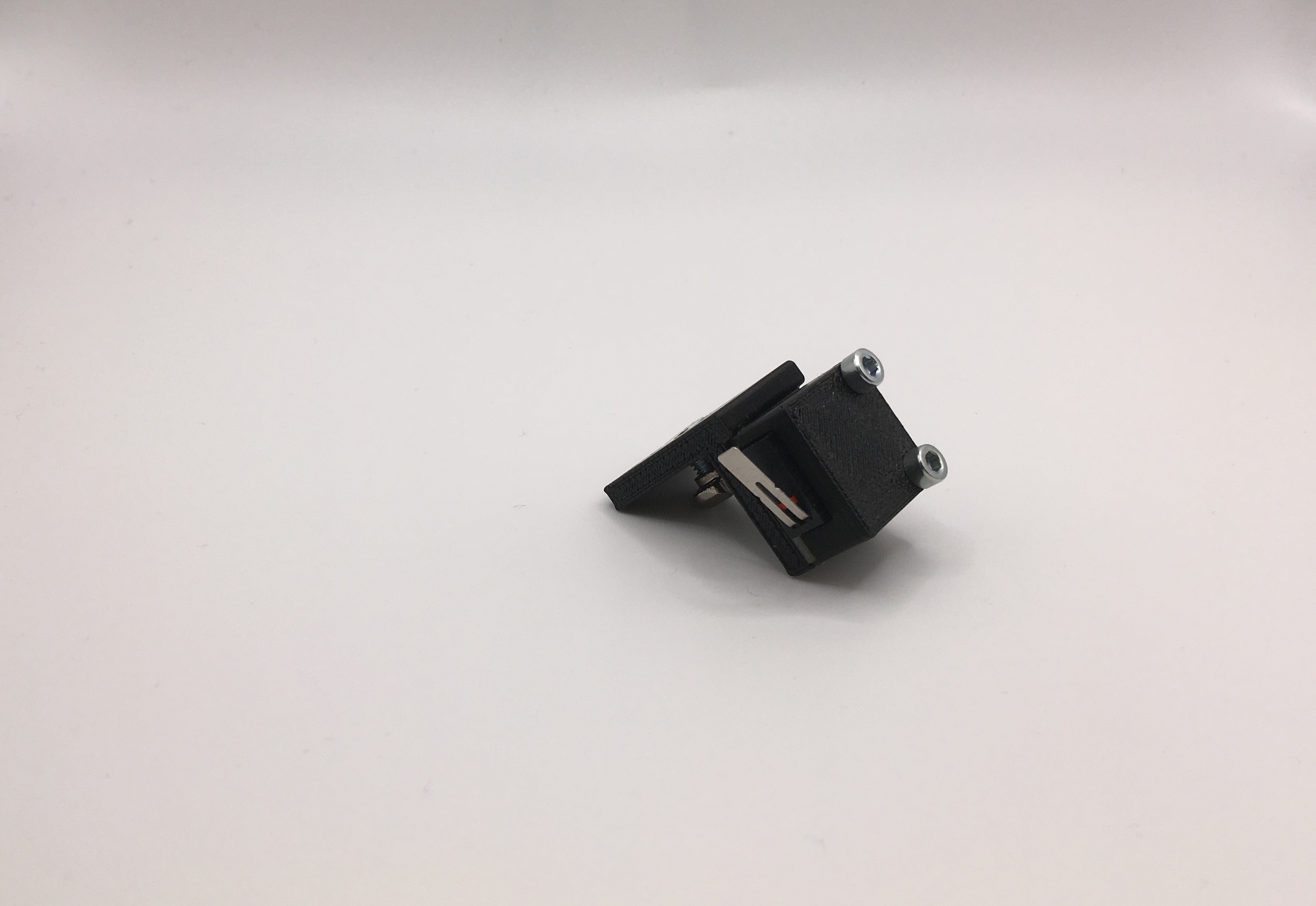 Miniatura 4 do modelo 3D Stop Switch Board