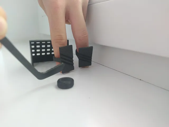 Mini finger hockey set