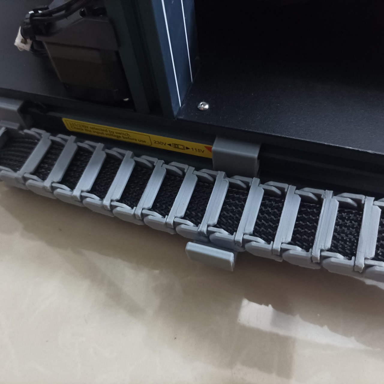 Cabel Holder Neptune 4 series