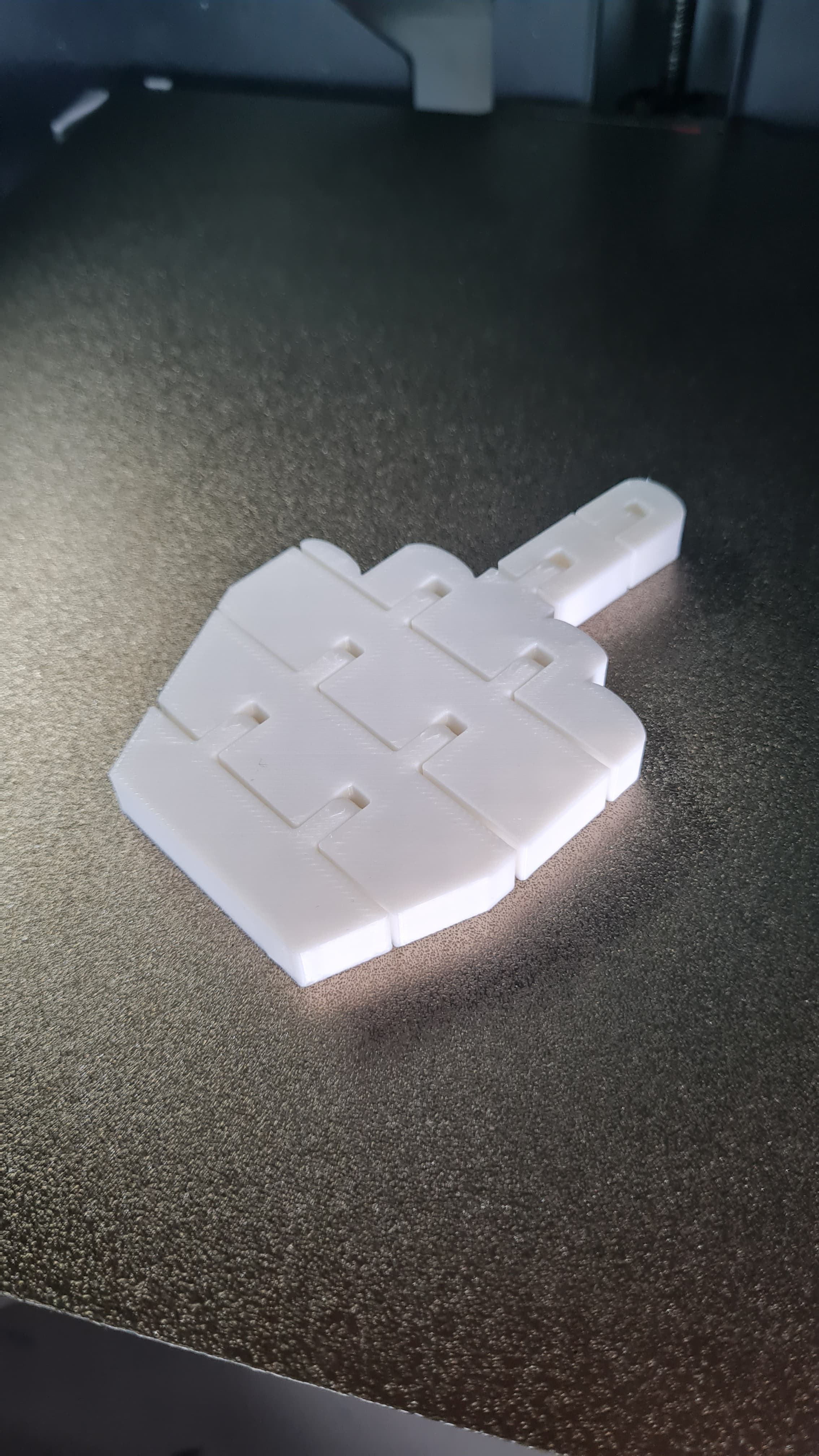 Flexi Articulated Middle Finger by Lalboys Design and 3D Printing