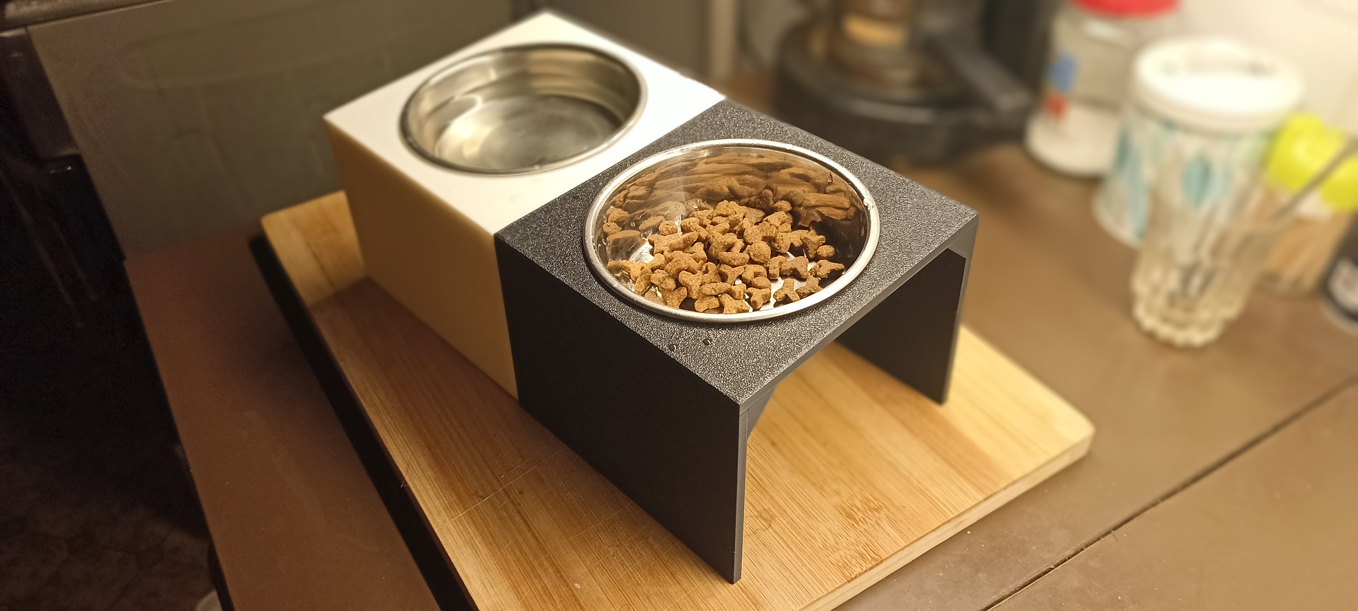 Cat bowl riser