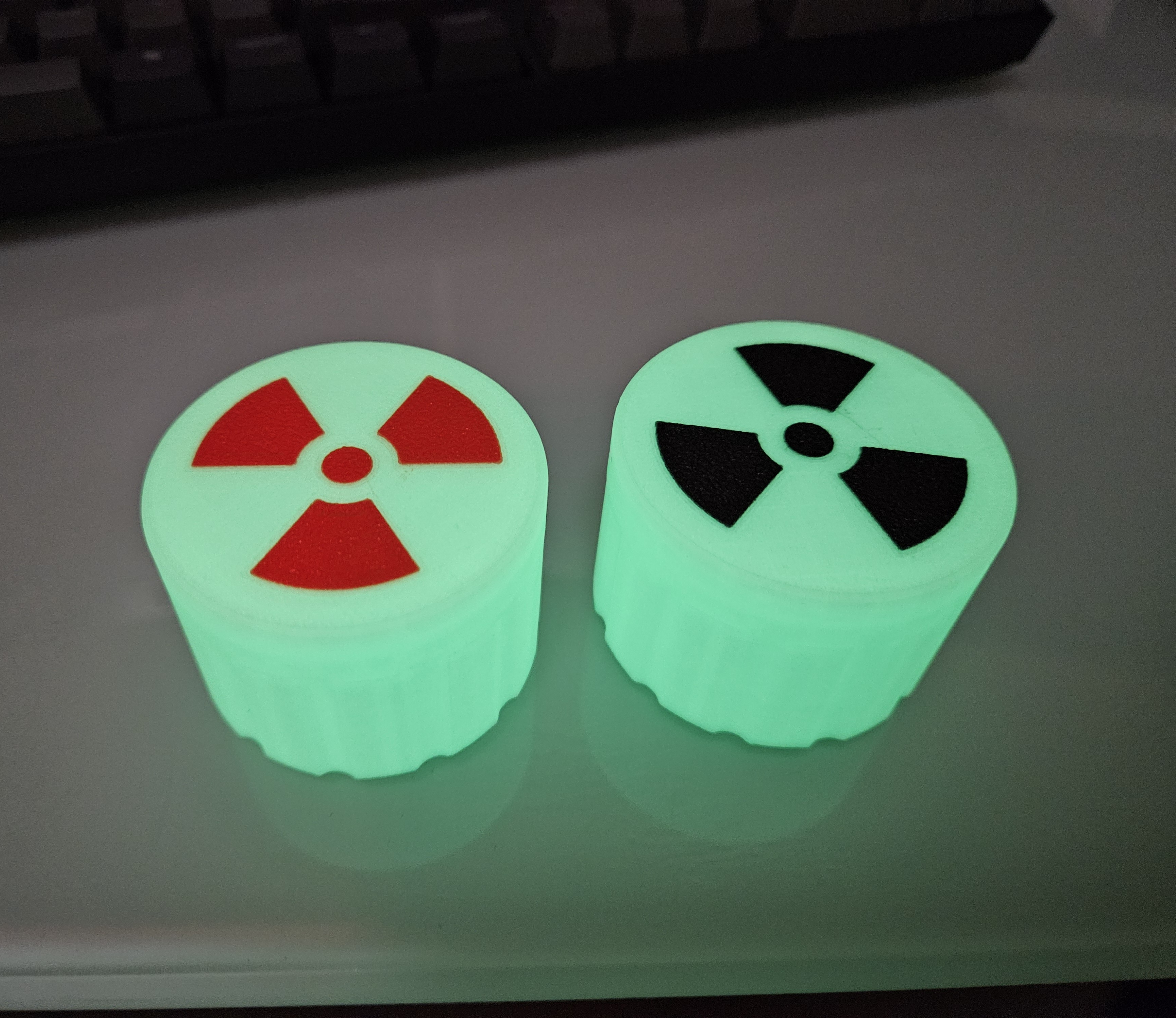 Miniatura 2 do modelo 3D Radioactive Container