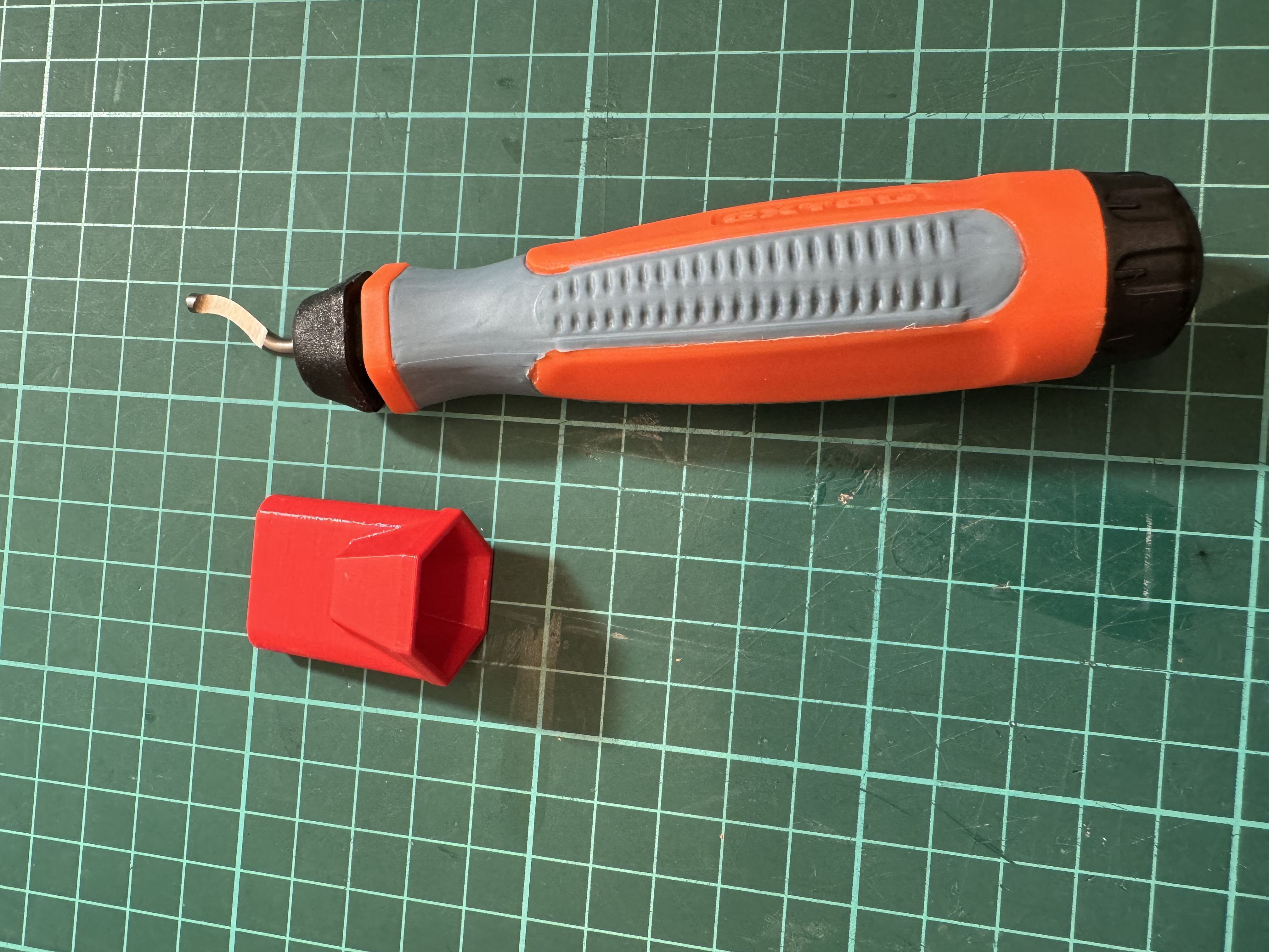 Extol deburring tool cap