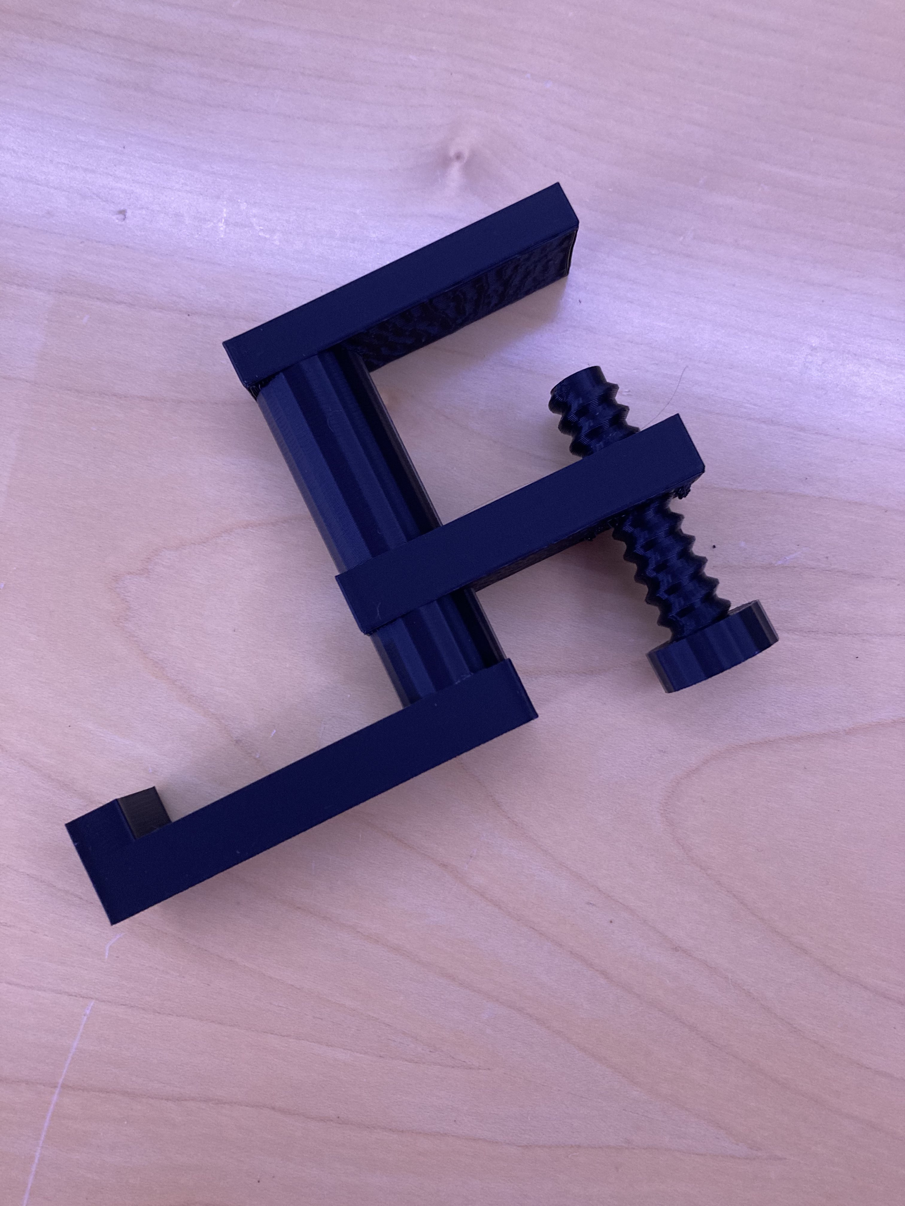 Headset hanger