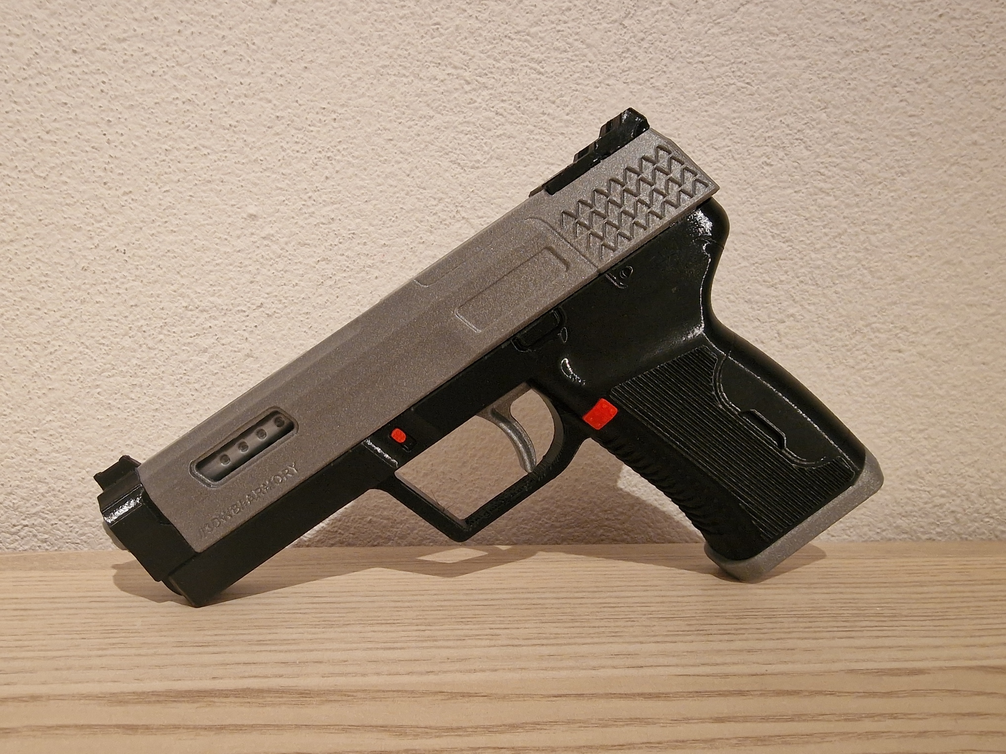 3dworkbench-9mm-simple-concept-pistol-remix-by-alex-s-download-free