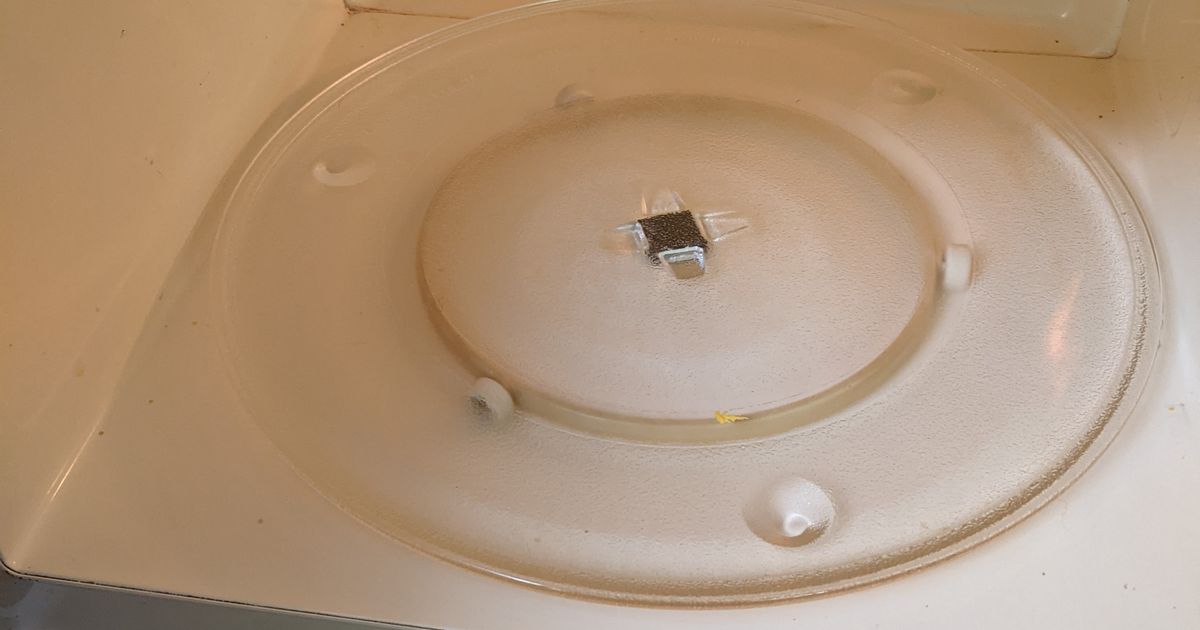 Panasonic Microwave turntable drive cog replacement by Dan Rogers