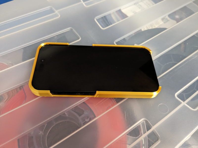 Miniatura 2 do modelo 3D iPhone 15 case PLA/PETG