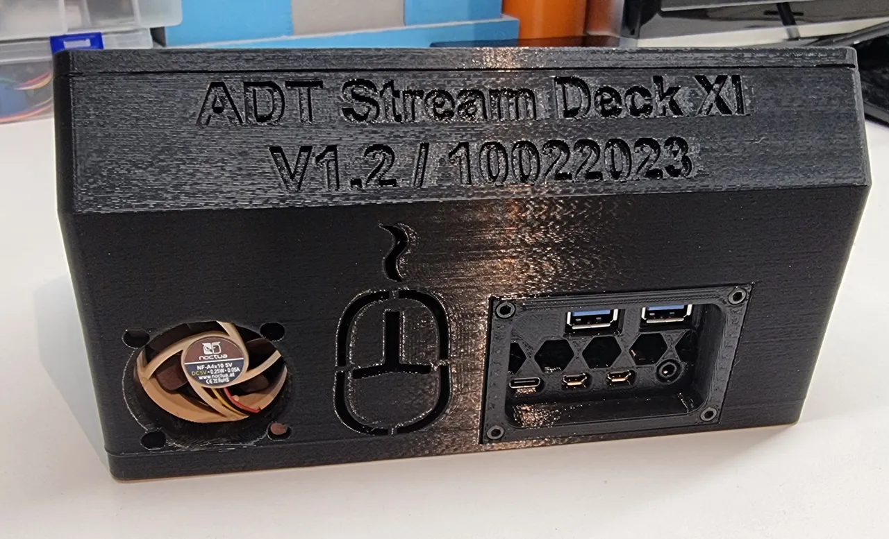Stream deck XL Companion PI Case by Atelier Du Tech Stream deck XL Companion PI Case by Atelier Du Tech
