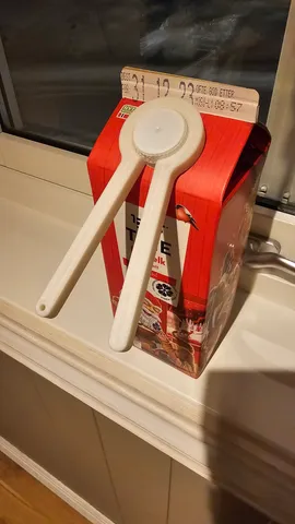 Milk Carton screwcap tool