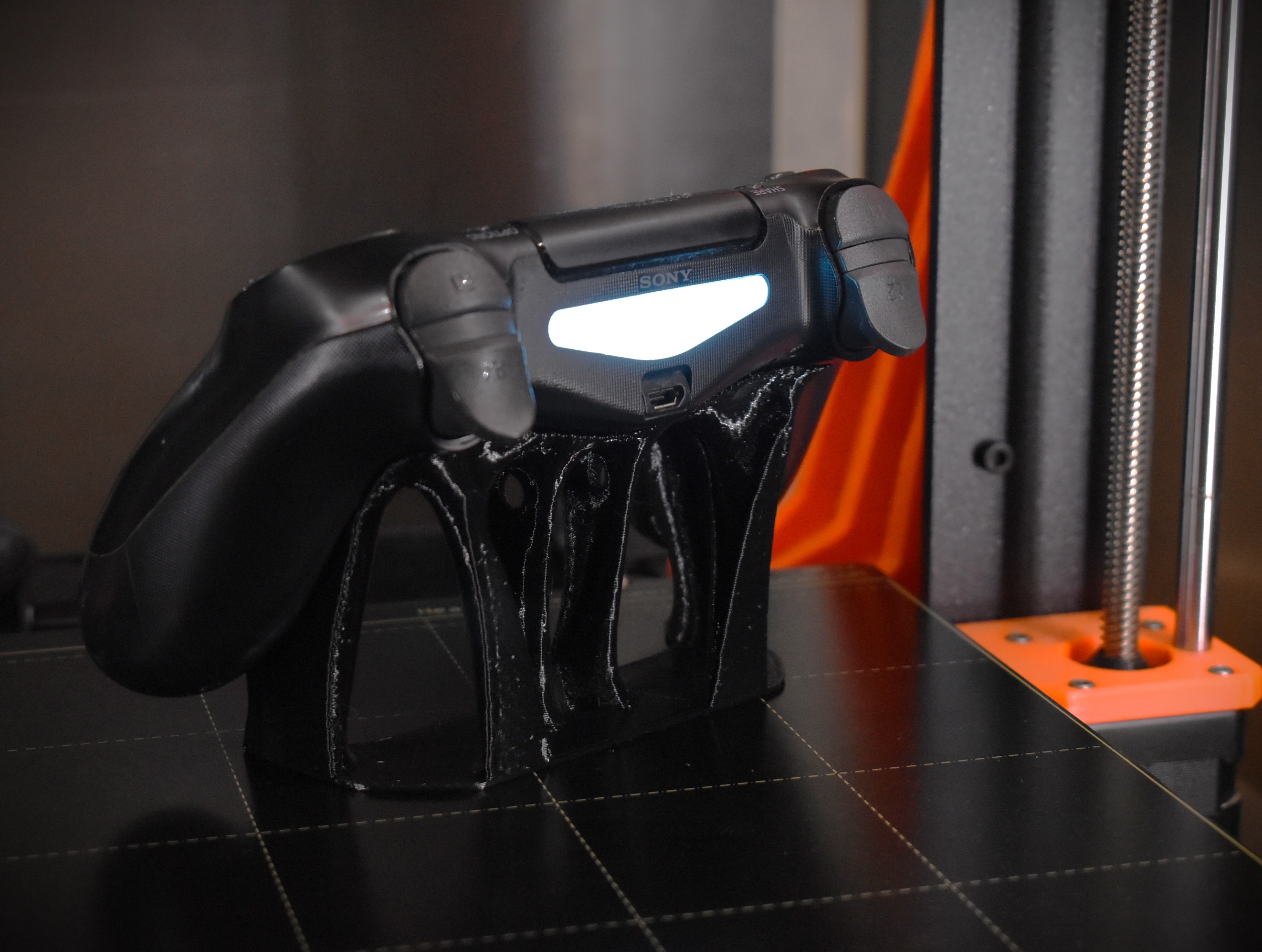 Miniatura 4 do modelo 3D Dualshock 4 controller optimised stand