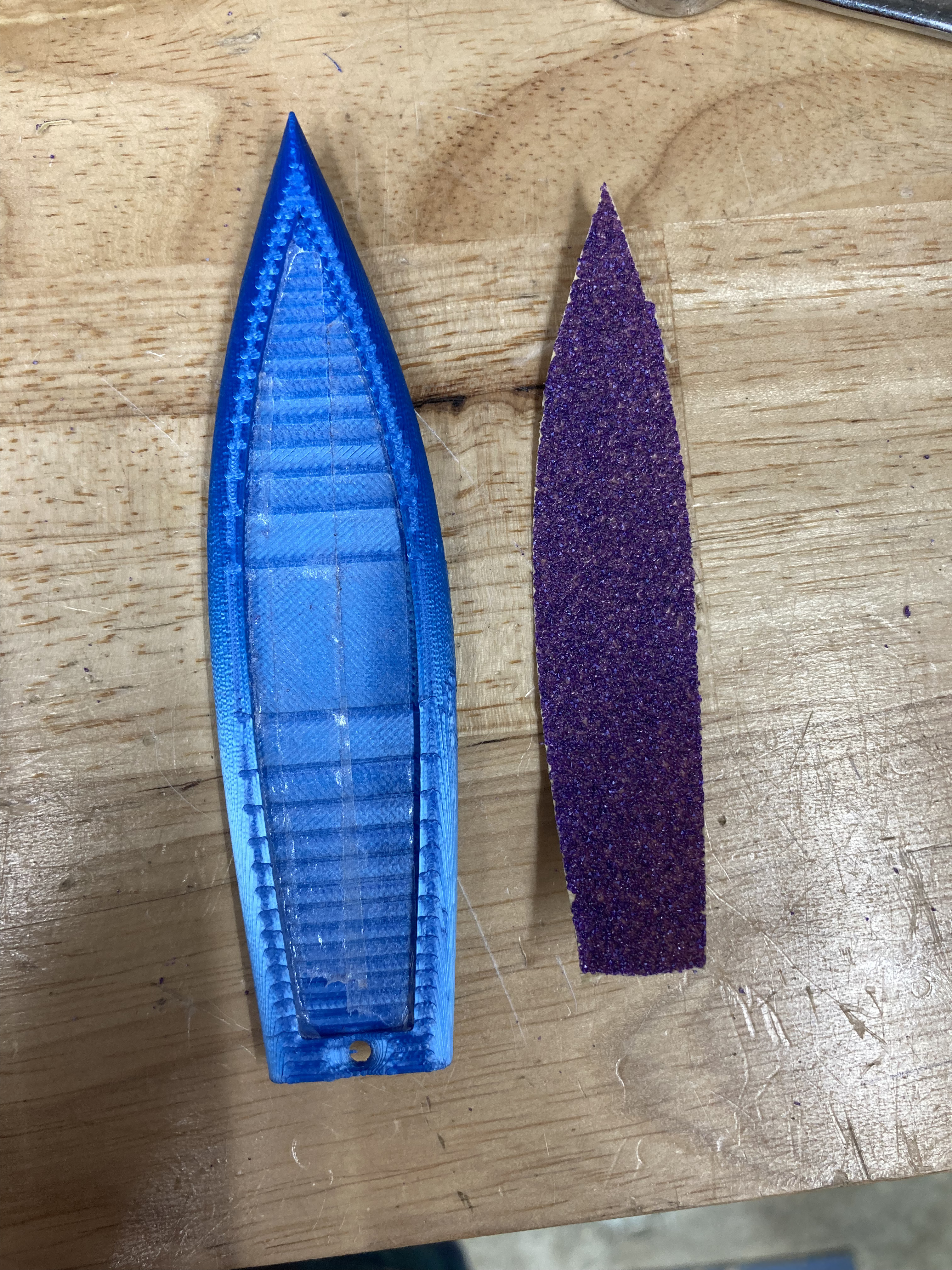 Miniatura 4 do modelo 3D finger surfboard