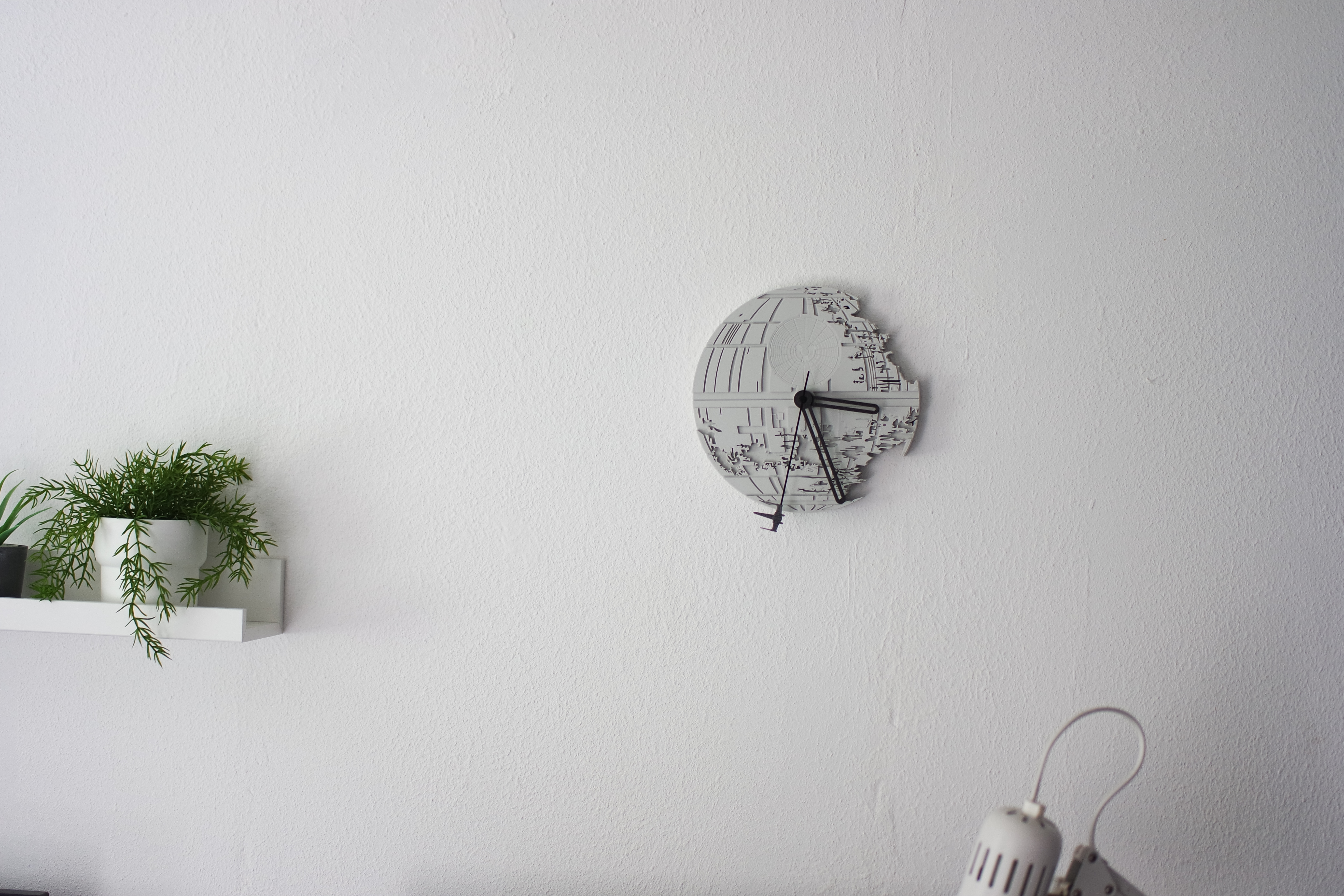 Miniatura 8 do modelo 3D Death Star Clock
