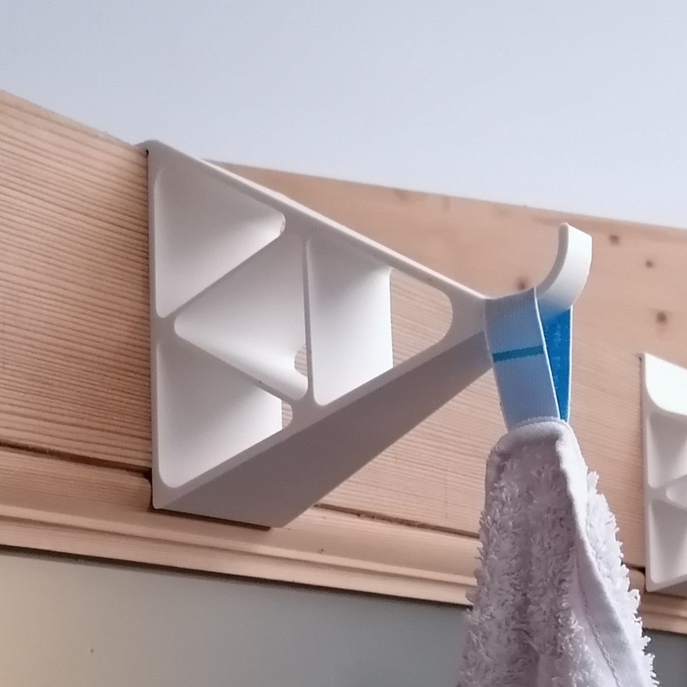 Door Hook long reach parametric