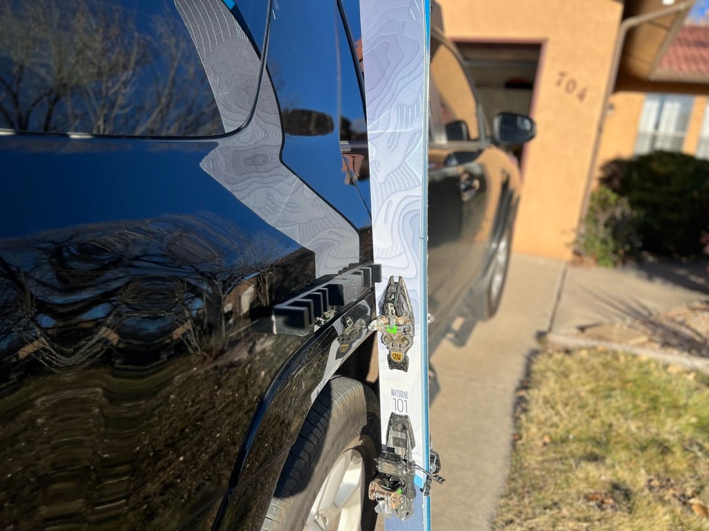 Magnetic Ski Holder And Snowboard Rack - Anti-Slip Design