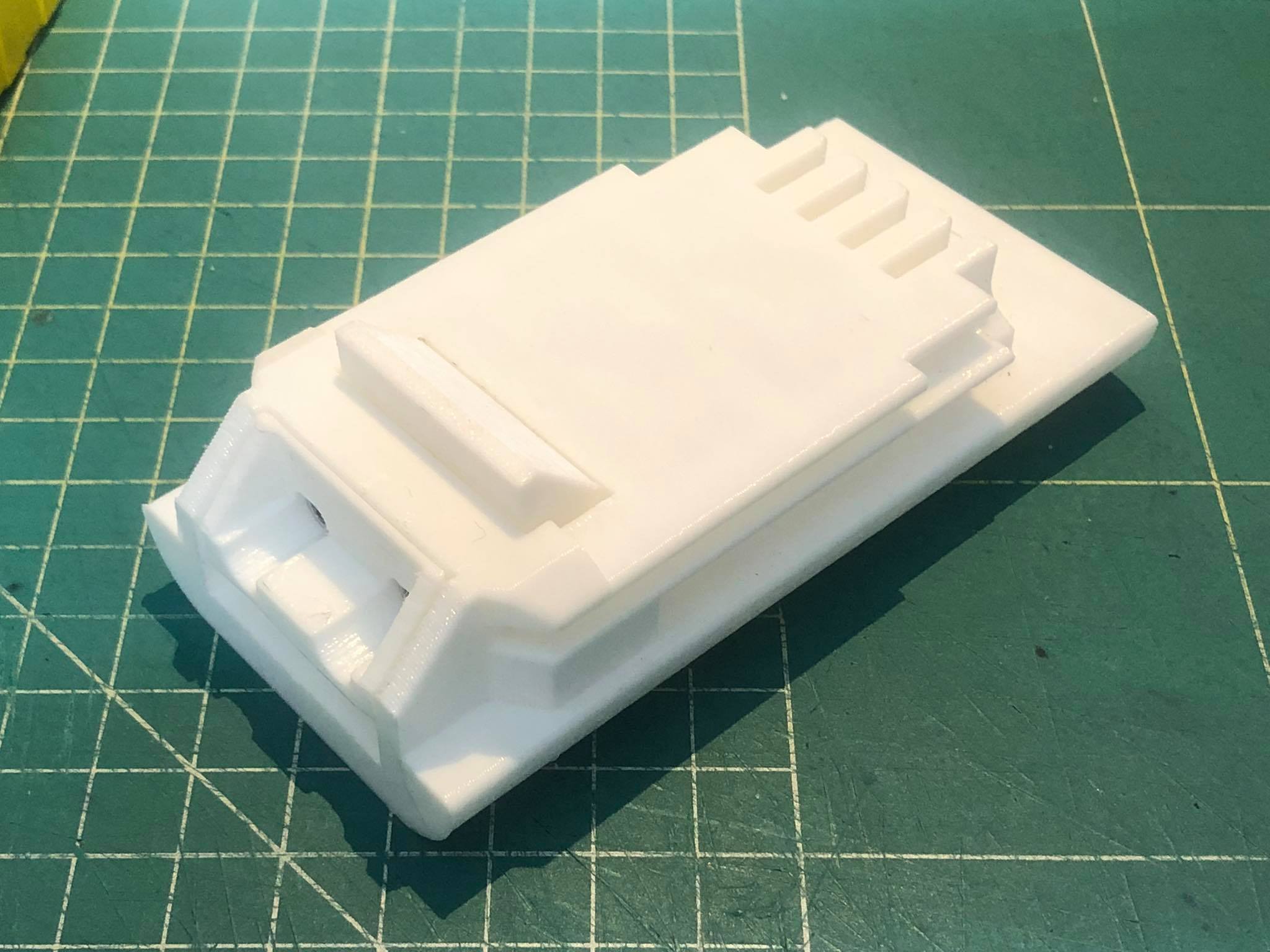 Stanley FatMax Battery Mockup — miniatura 2